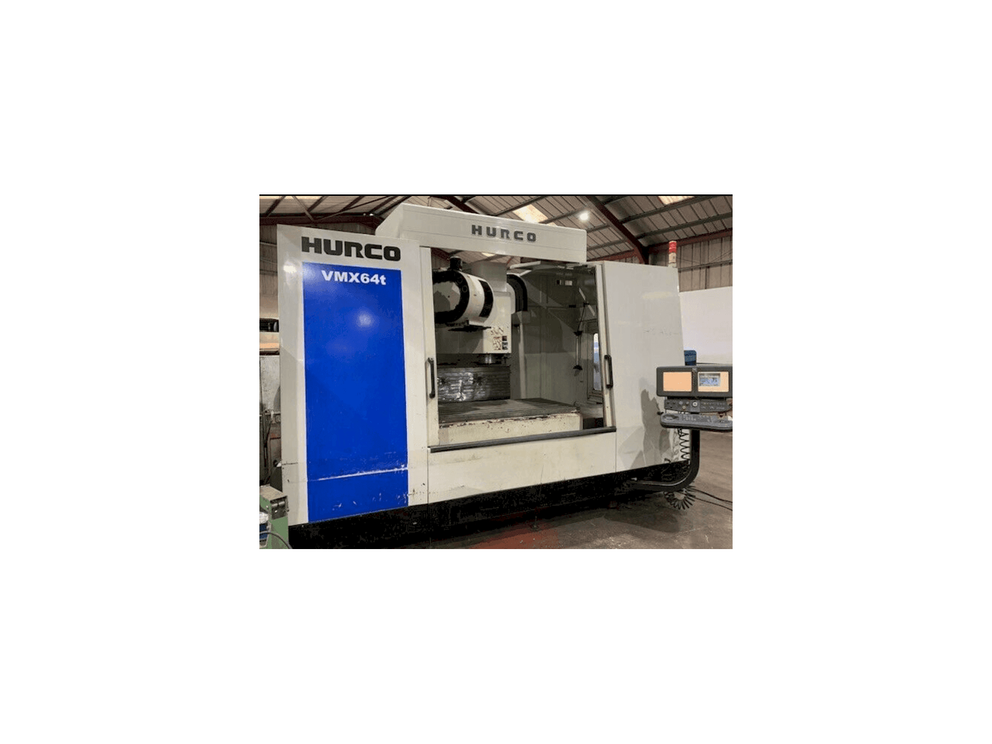 Koneen Hurco VMX 64/40T vasemman sivun näkymä