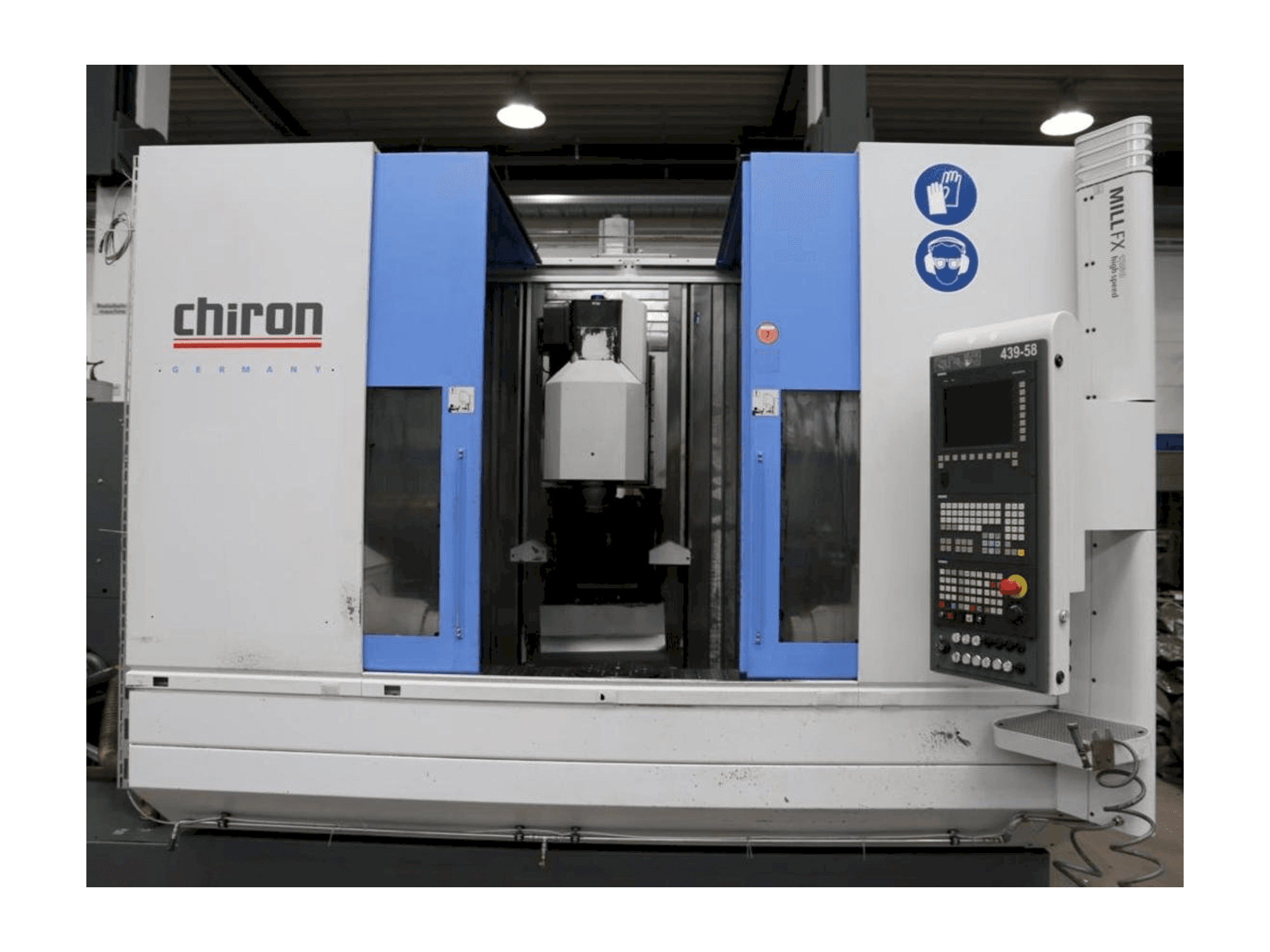 Koneen CHIRON Mill 1250 etunäkymä