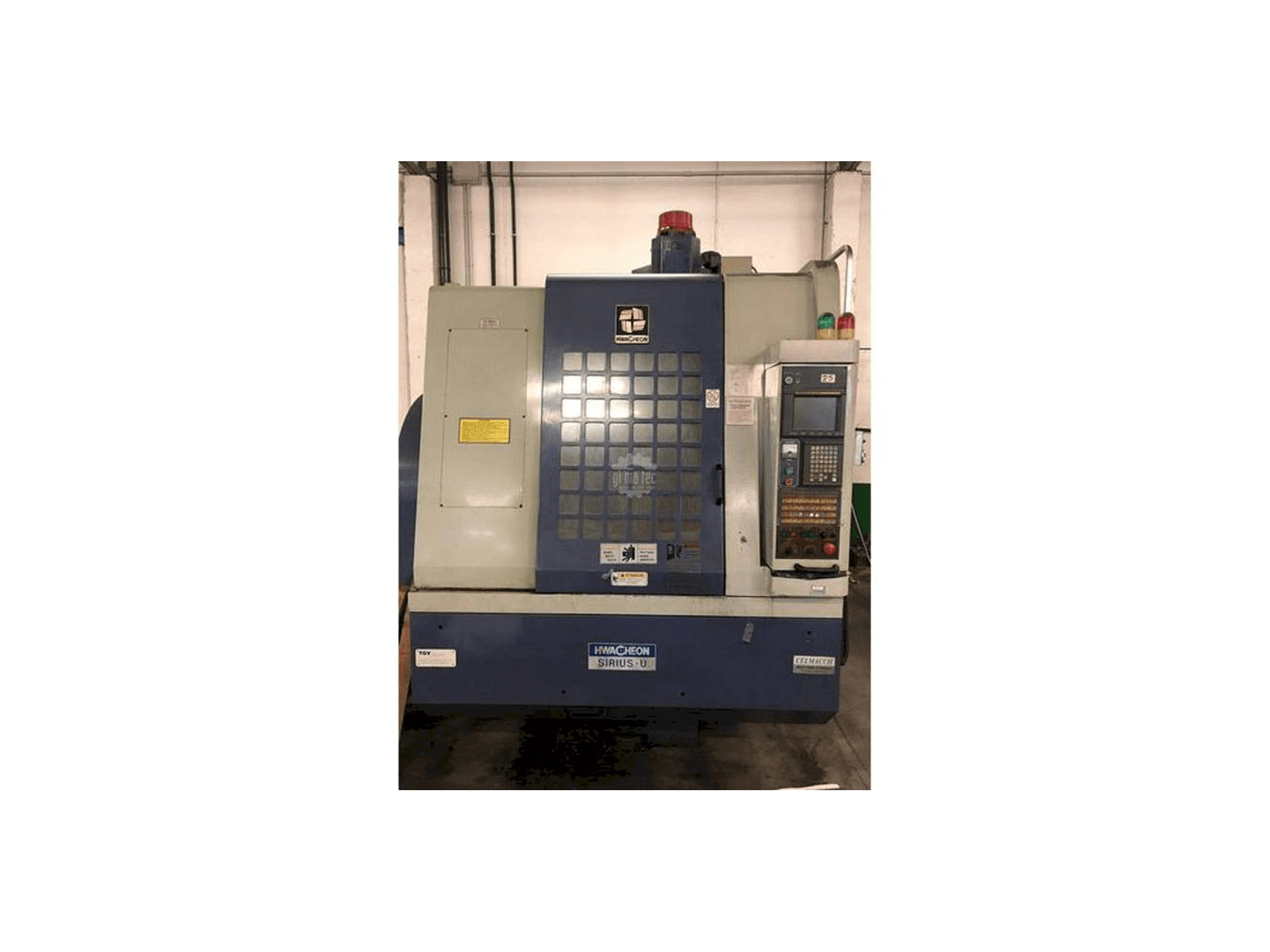 Koneen HWACHEON SIRIUS U etunäkymä