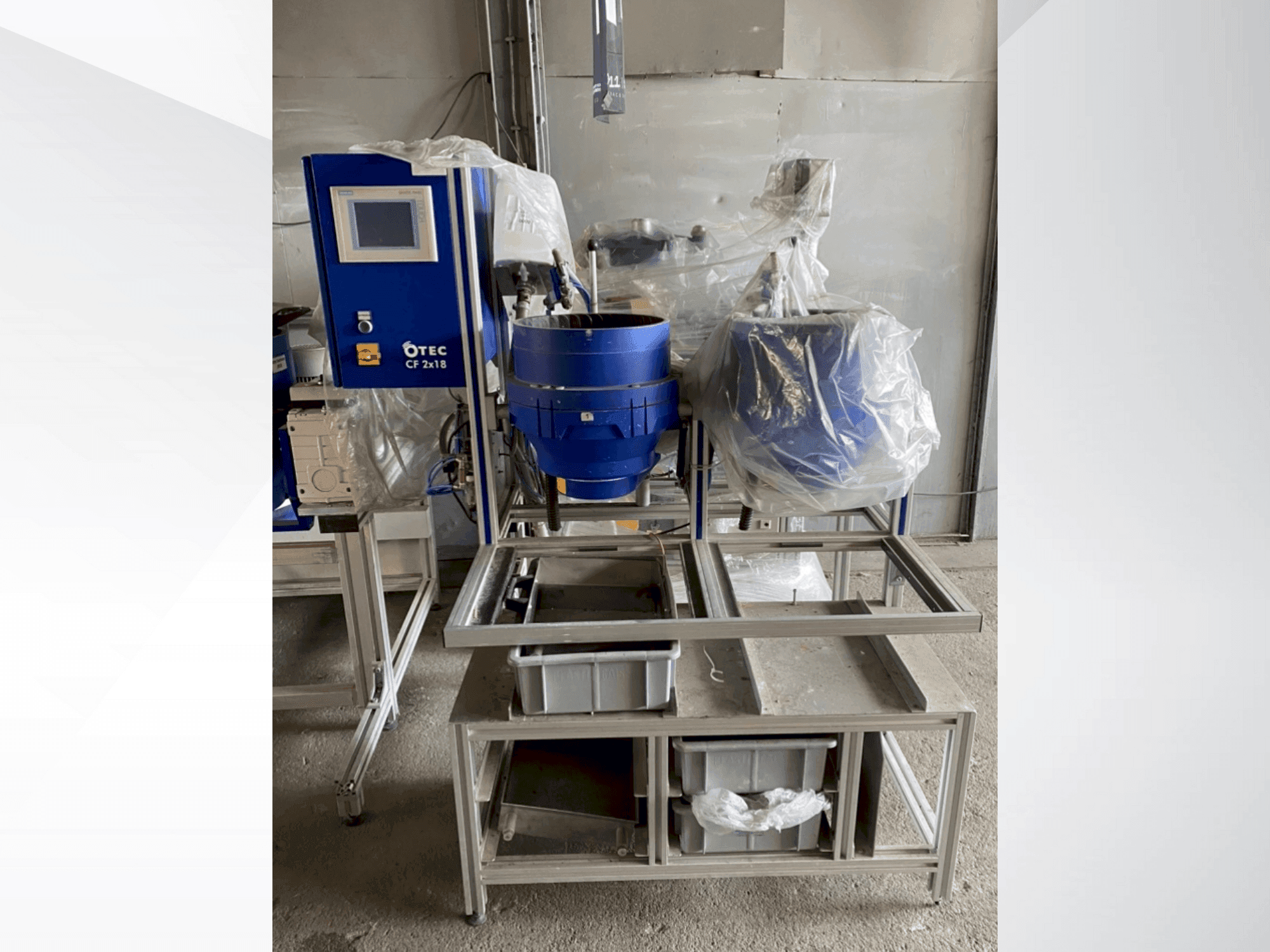 Koneen OTEC CF 2x 18 etunäkymä