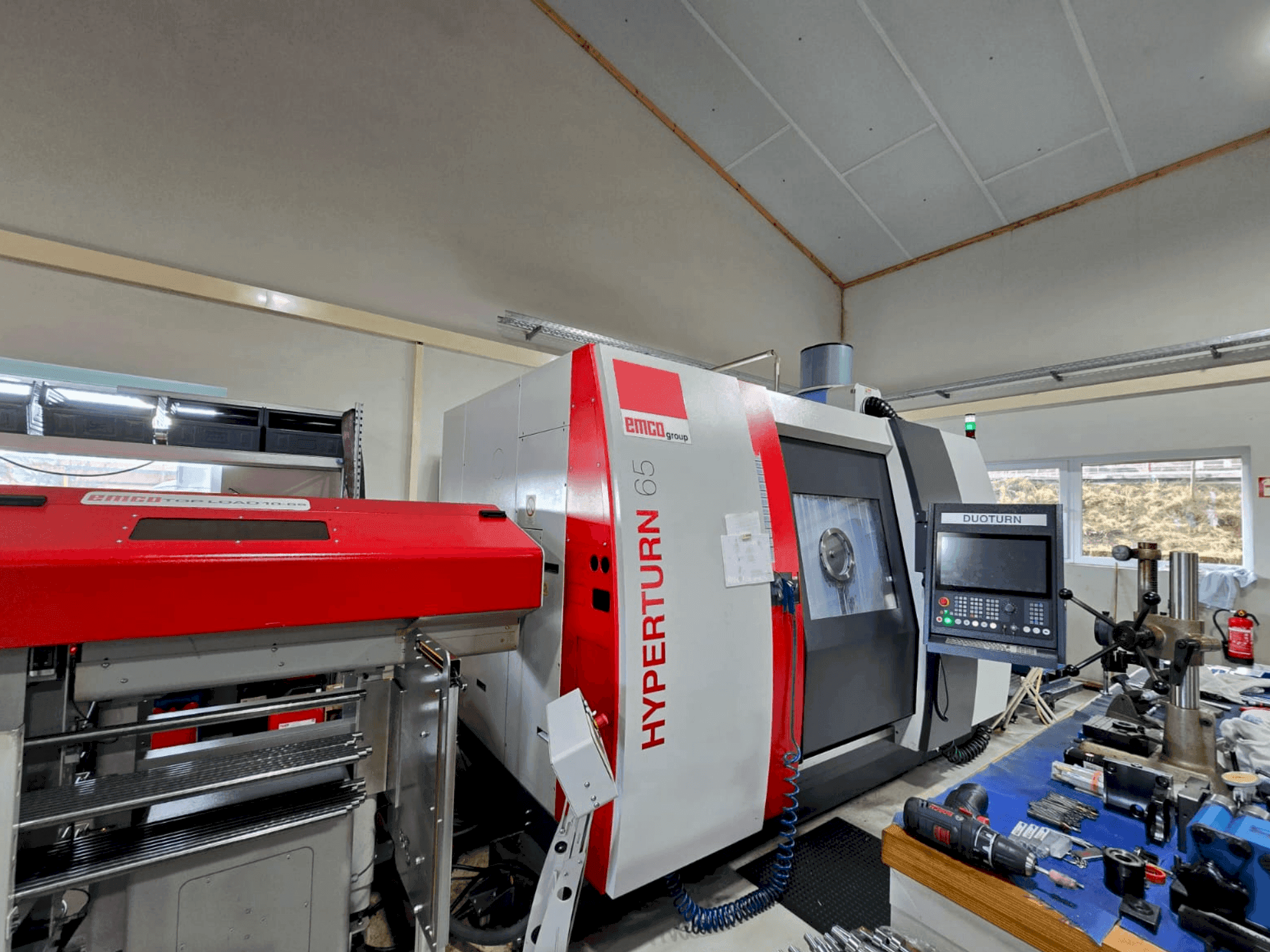 Koneen EMCO HYPERTURN 65-1300 DUOTURN etunäkymä