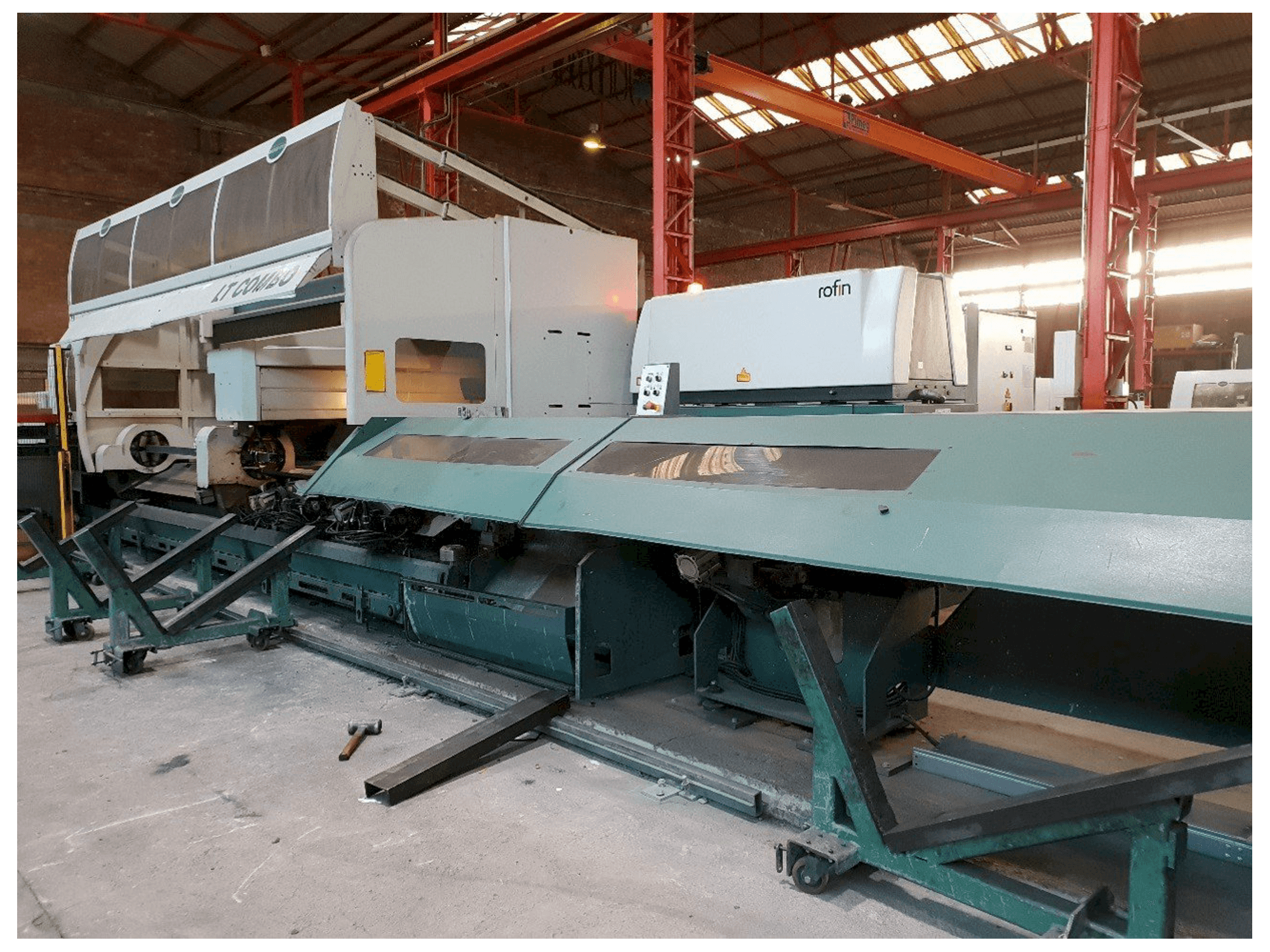 Koneen BLM ADIGE-SYS LT COMBO vasemman sivun näkymä