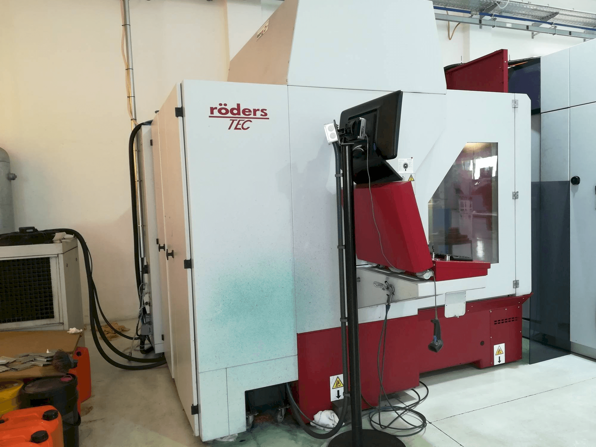 Koneen Röders RXP 801 etunäkymä