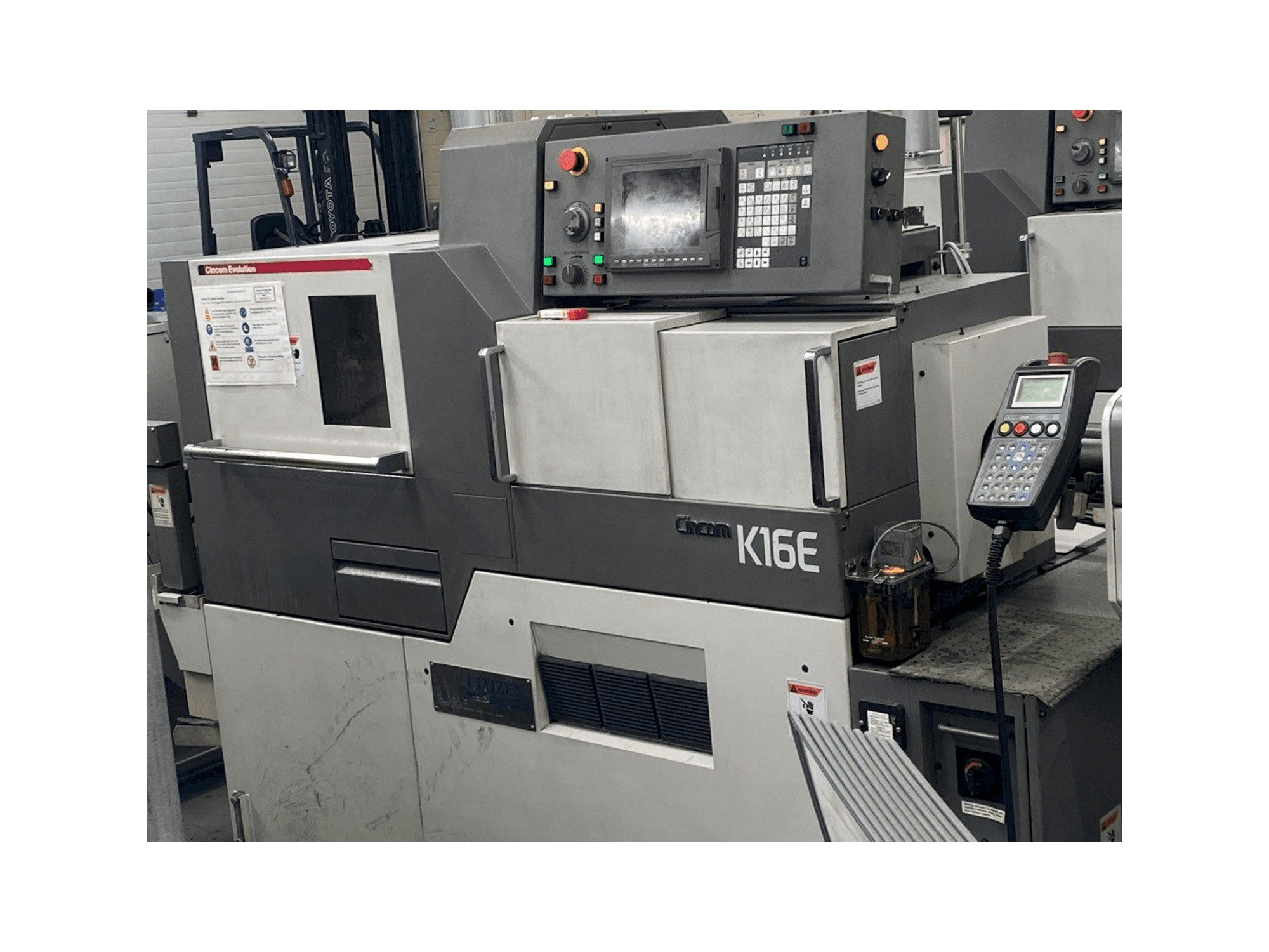 Koneen Citizen Cincom K16EVIIP etunäkymä