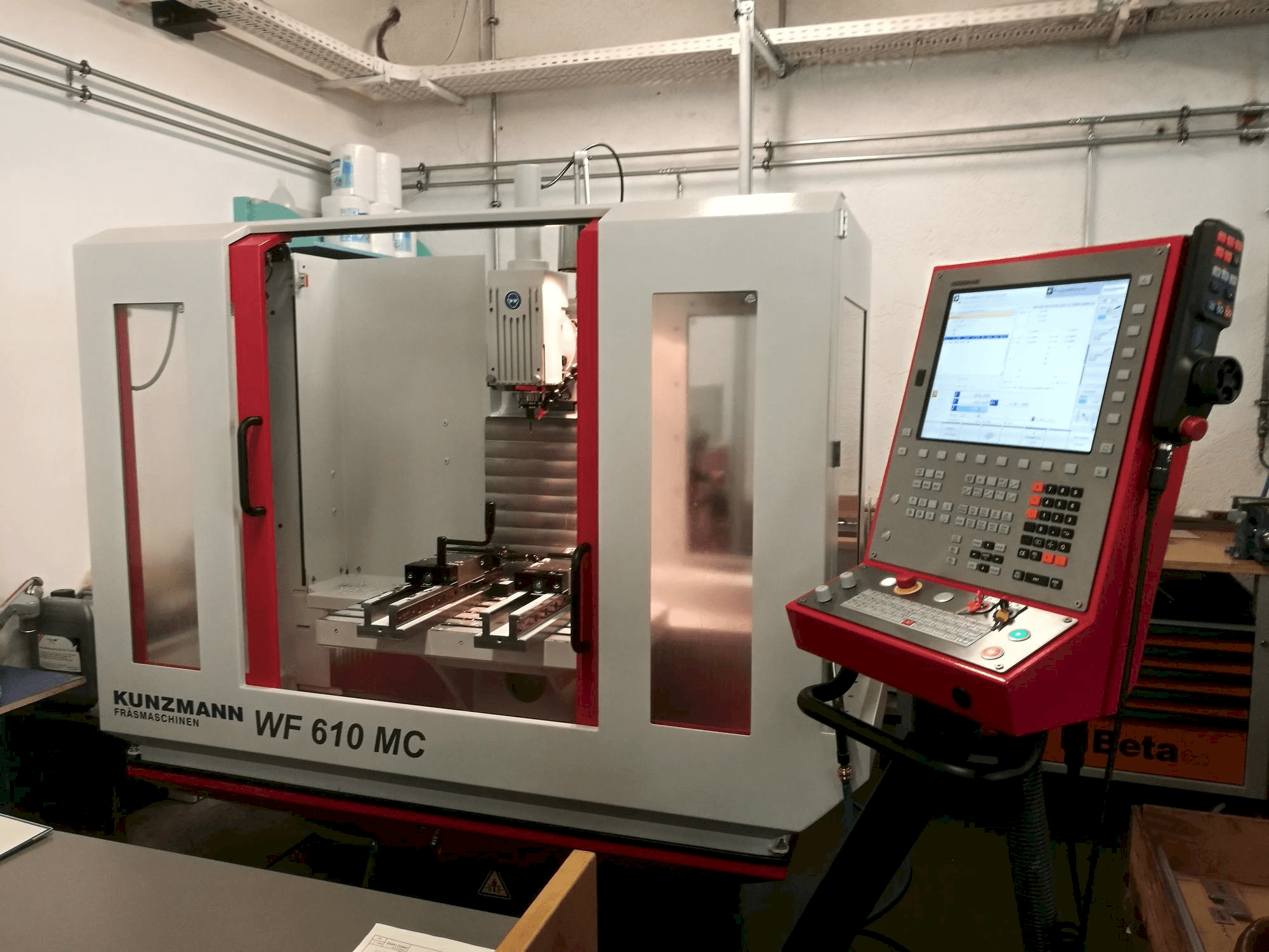Koneen KUNZMANN WF 610 MC etunäkymä
