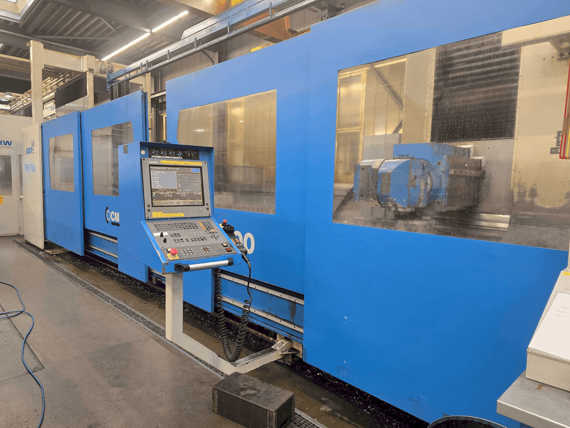 Koneen CME MH-700 etunäkymä