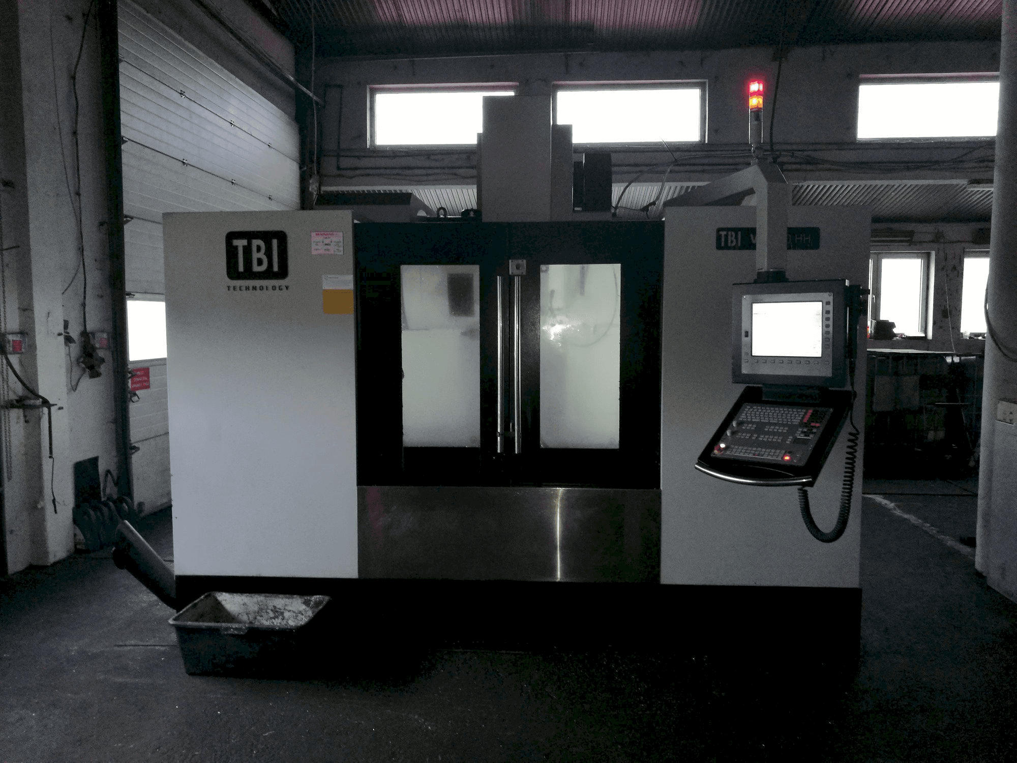 Koneen TBI VC 1270 HH etunäkymä