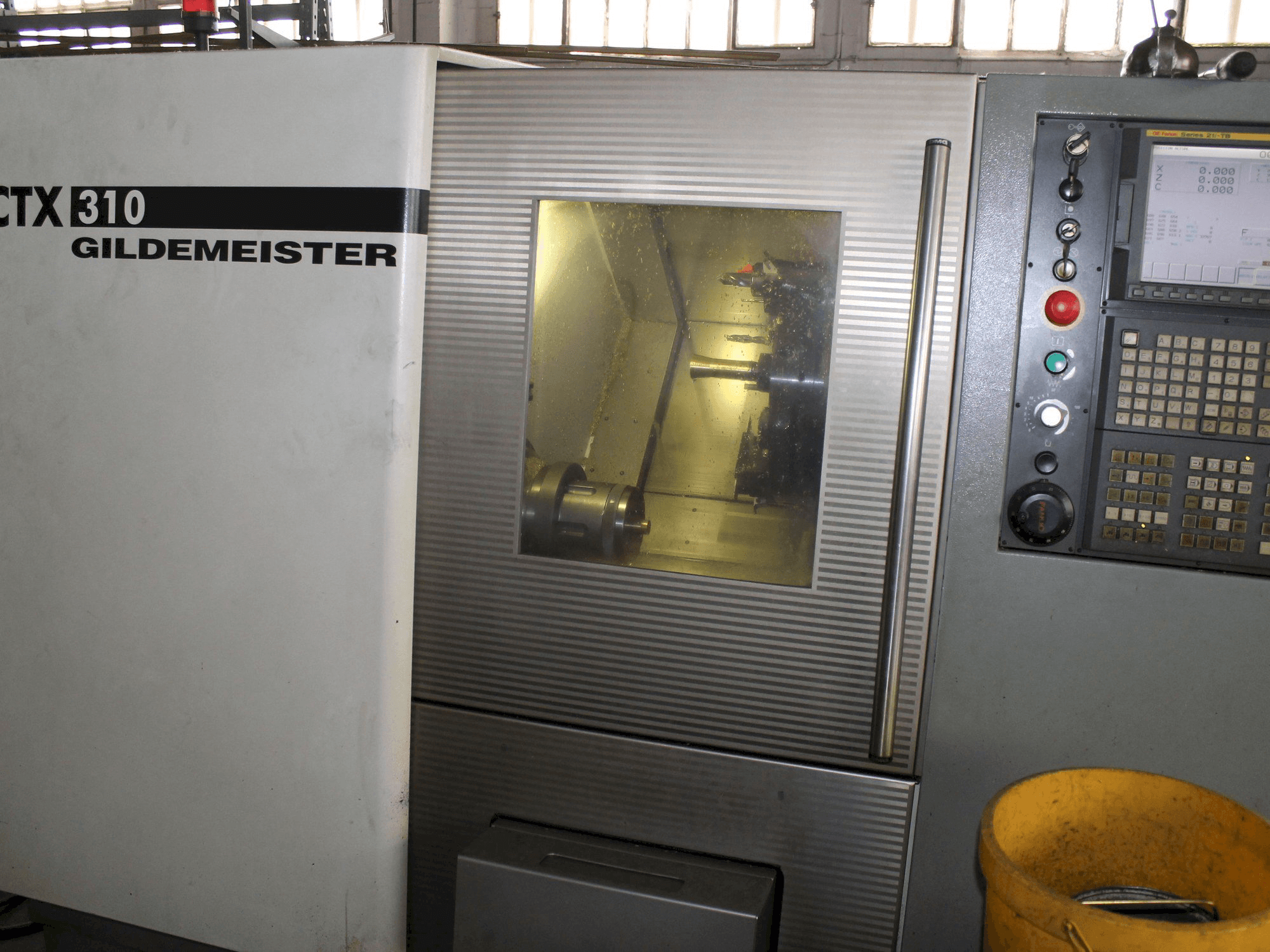 Koneen Gildemeister CTX - 310 etunäkymä