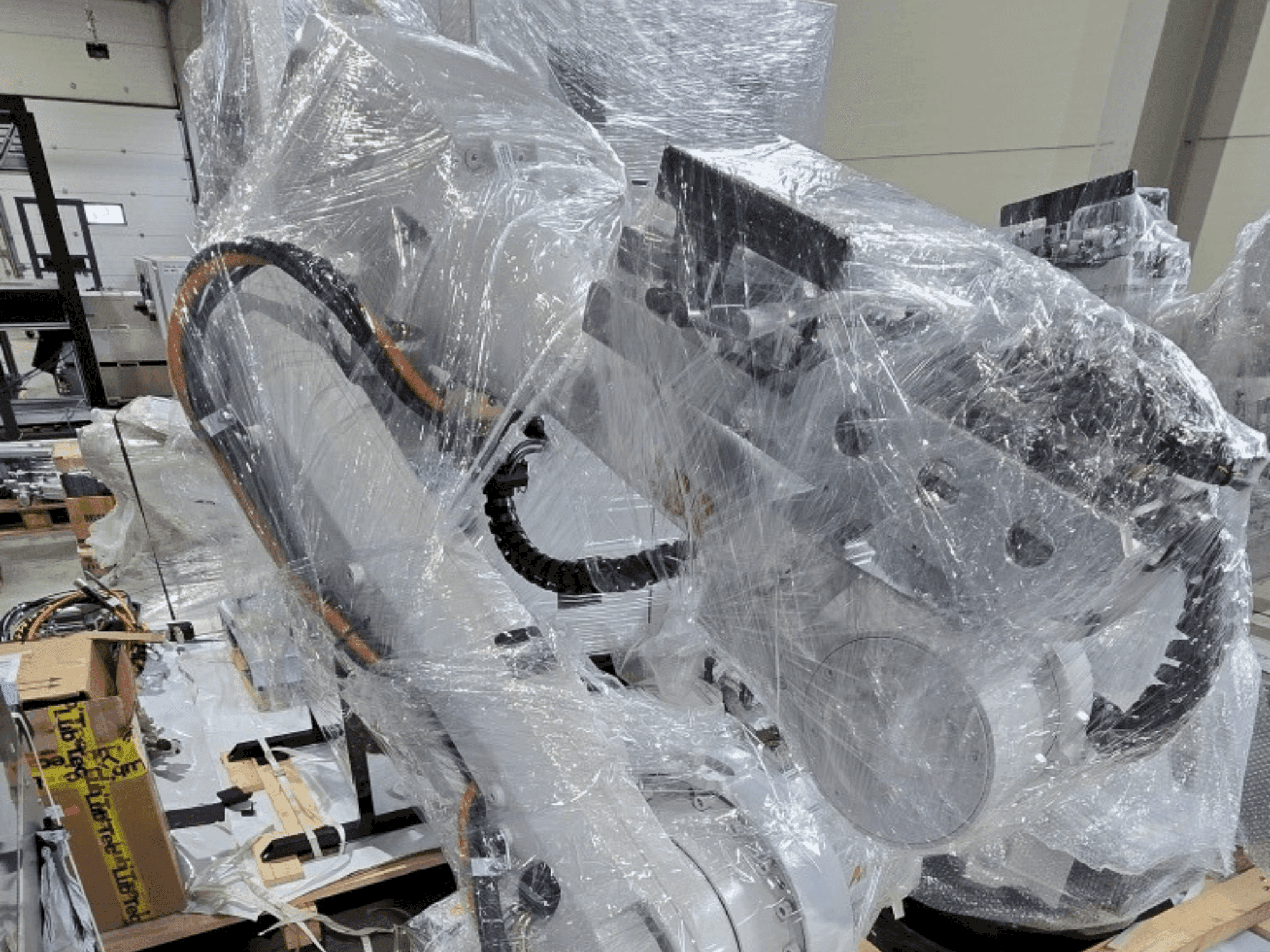 Koneen ABB IRB 4600-45/2.05 etunäkymä