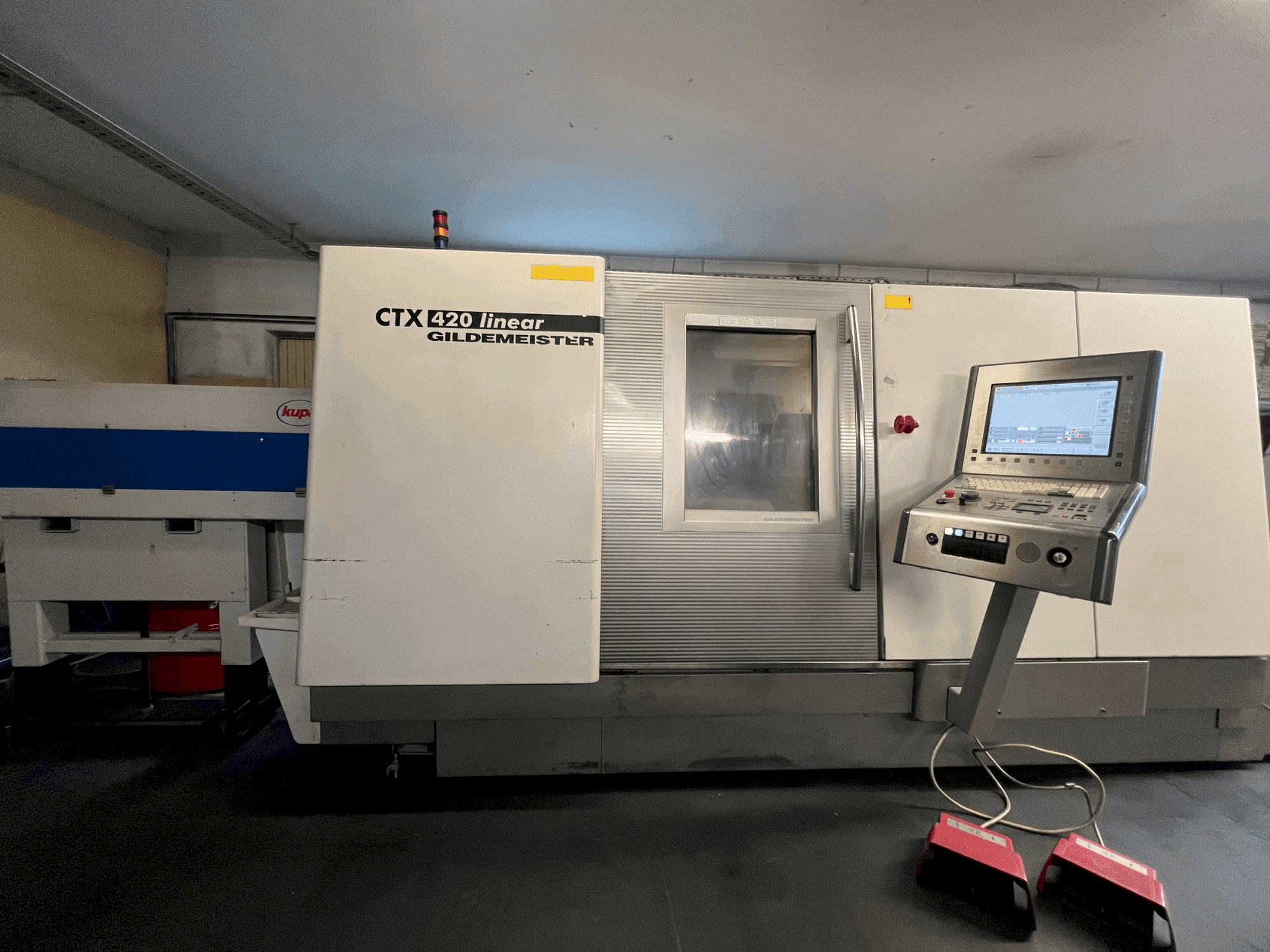 Koneen Gildemeister CTX 420 linear etunäkymä