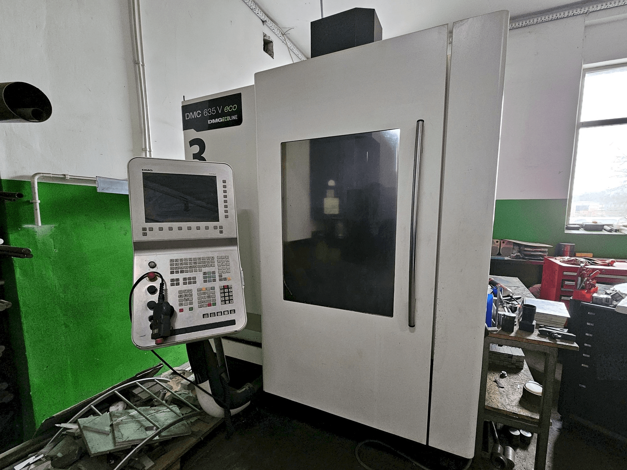 Koneen DMG DMC 635 V ecoline etunäkymä
