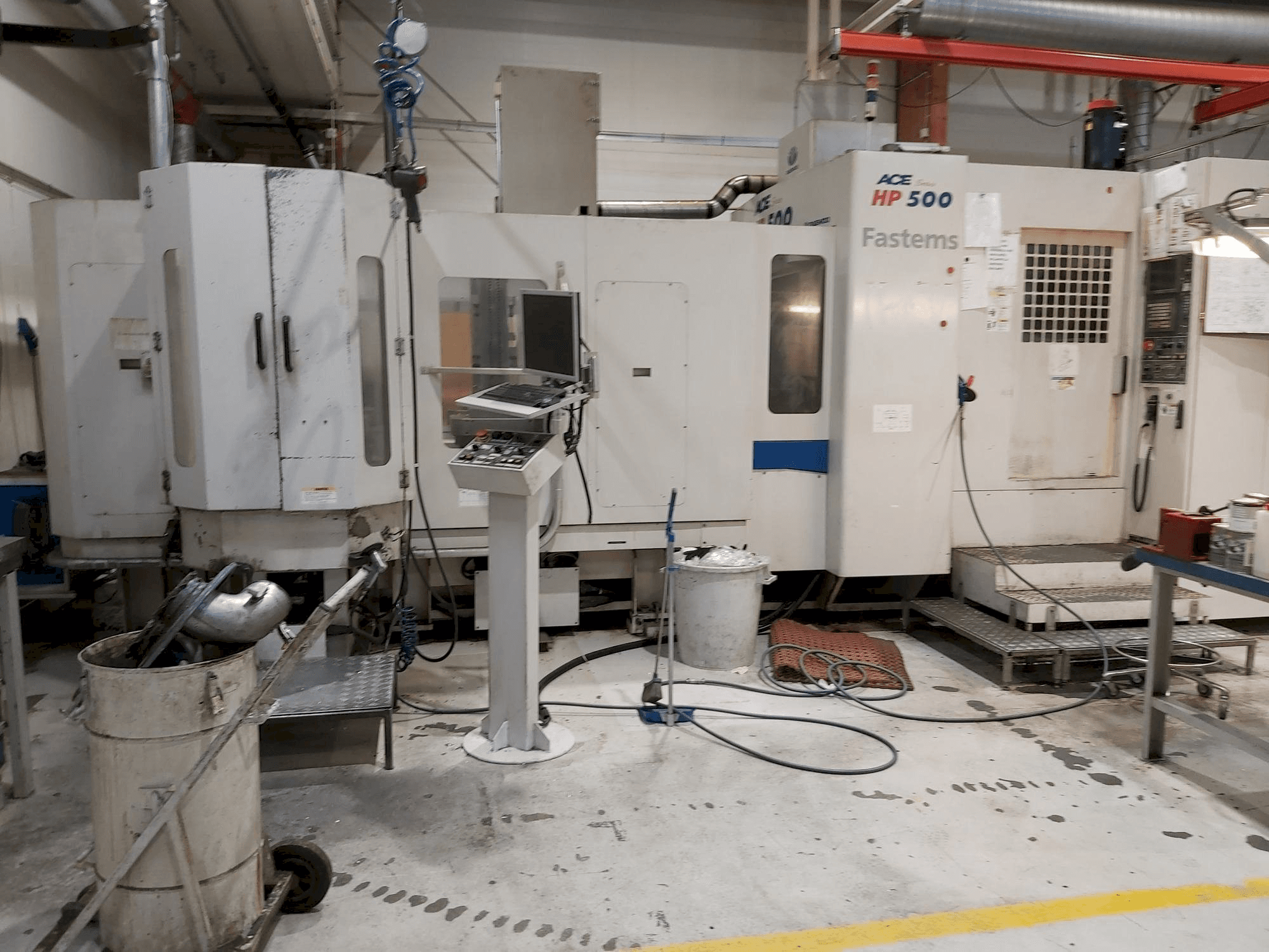 Koneen Doosan ACE 500 HP etunäkymä