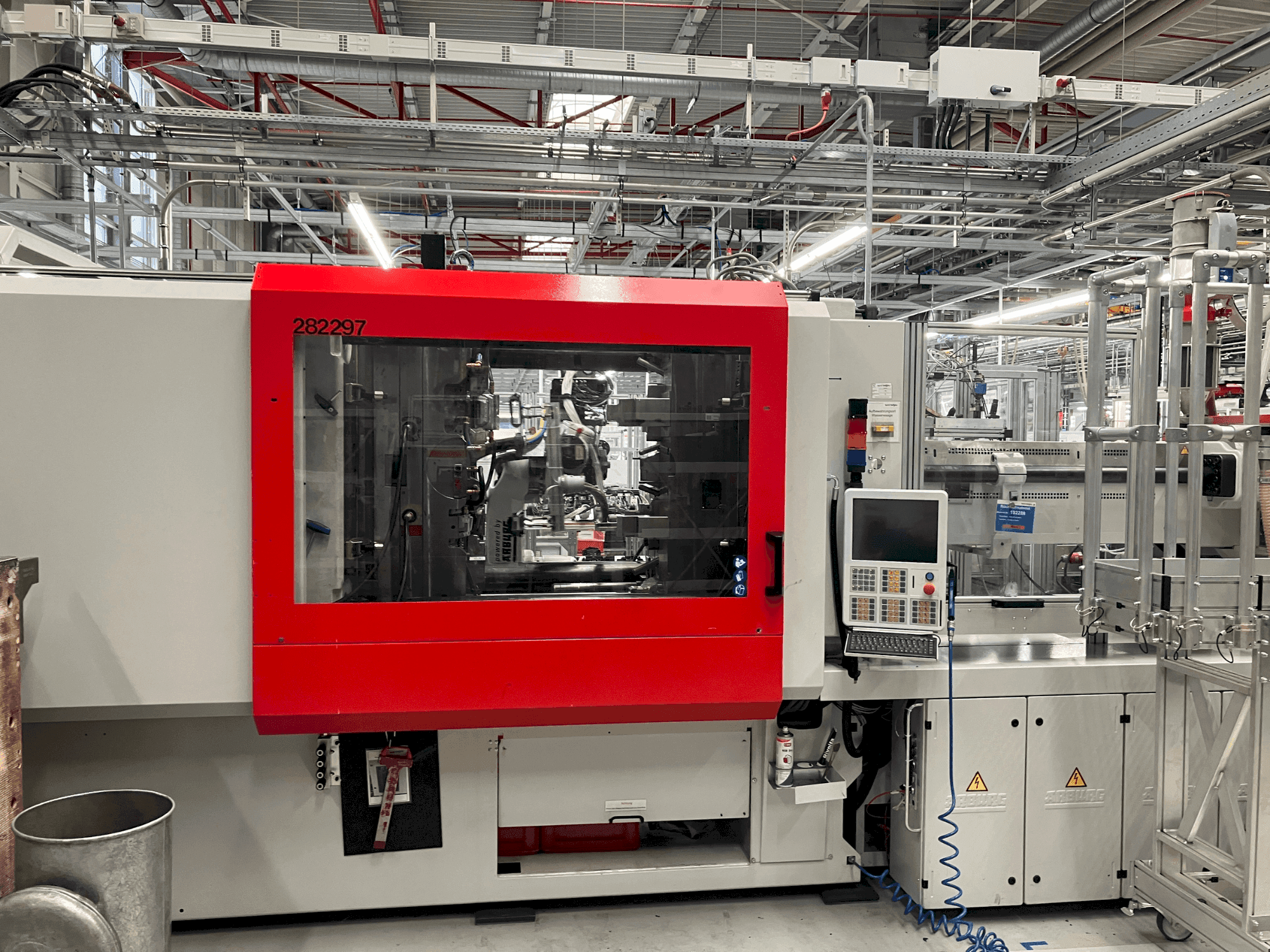 Koneen Arburg Allrounder 920 S 5000-2100 etunäkymä