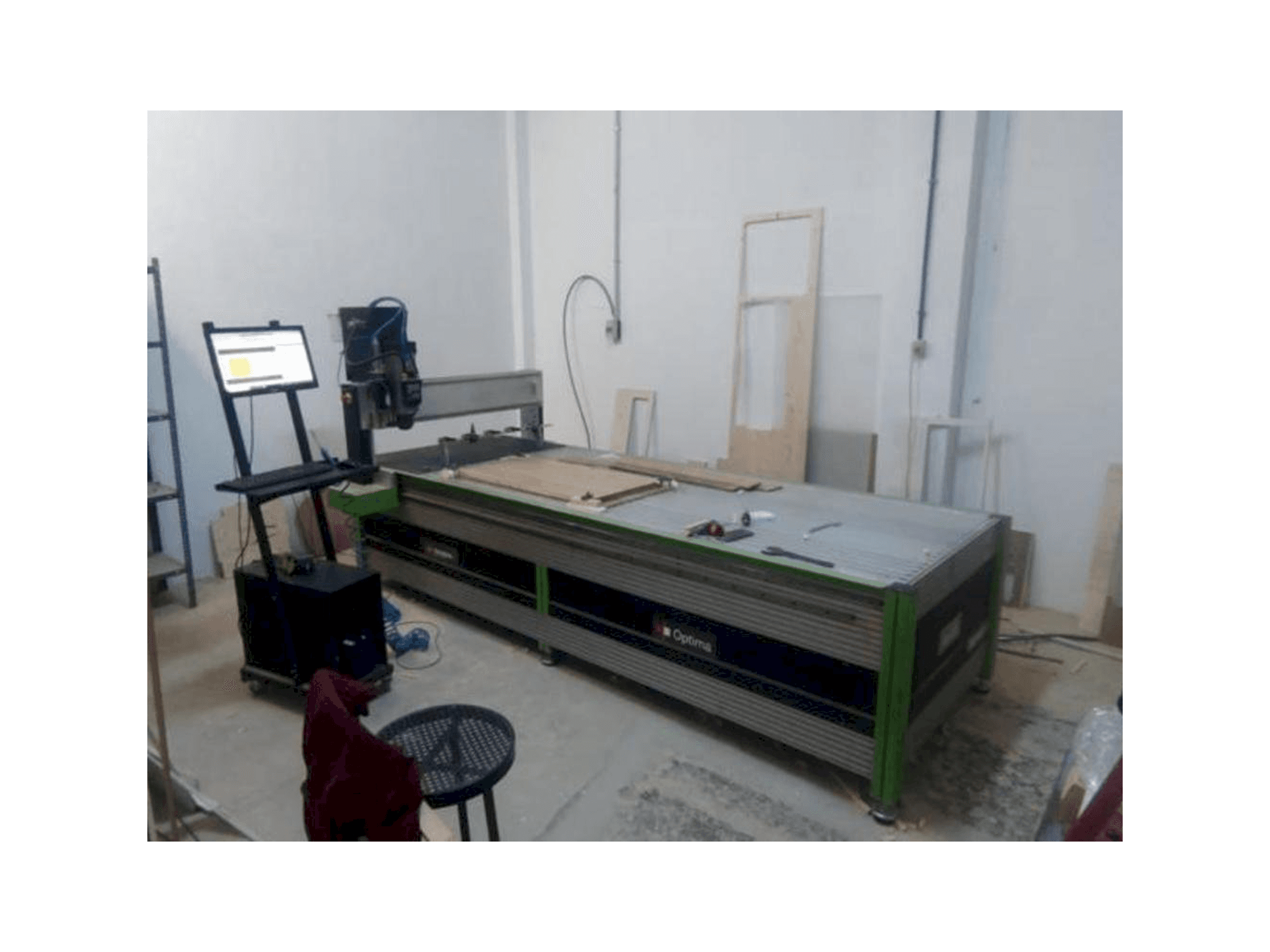 Koneen OPTIMA 2510 etunäkymä