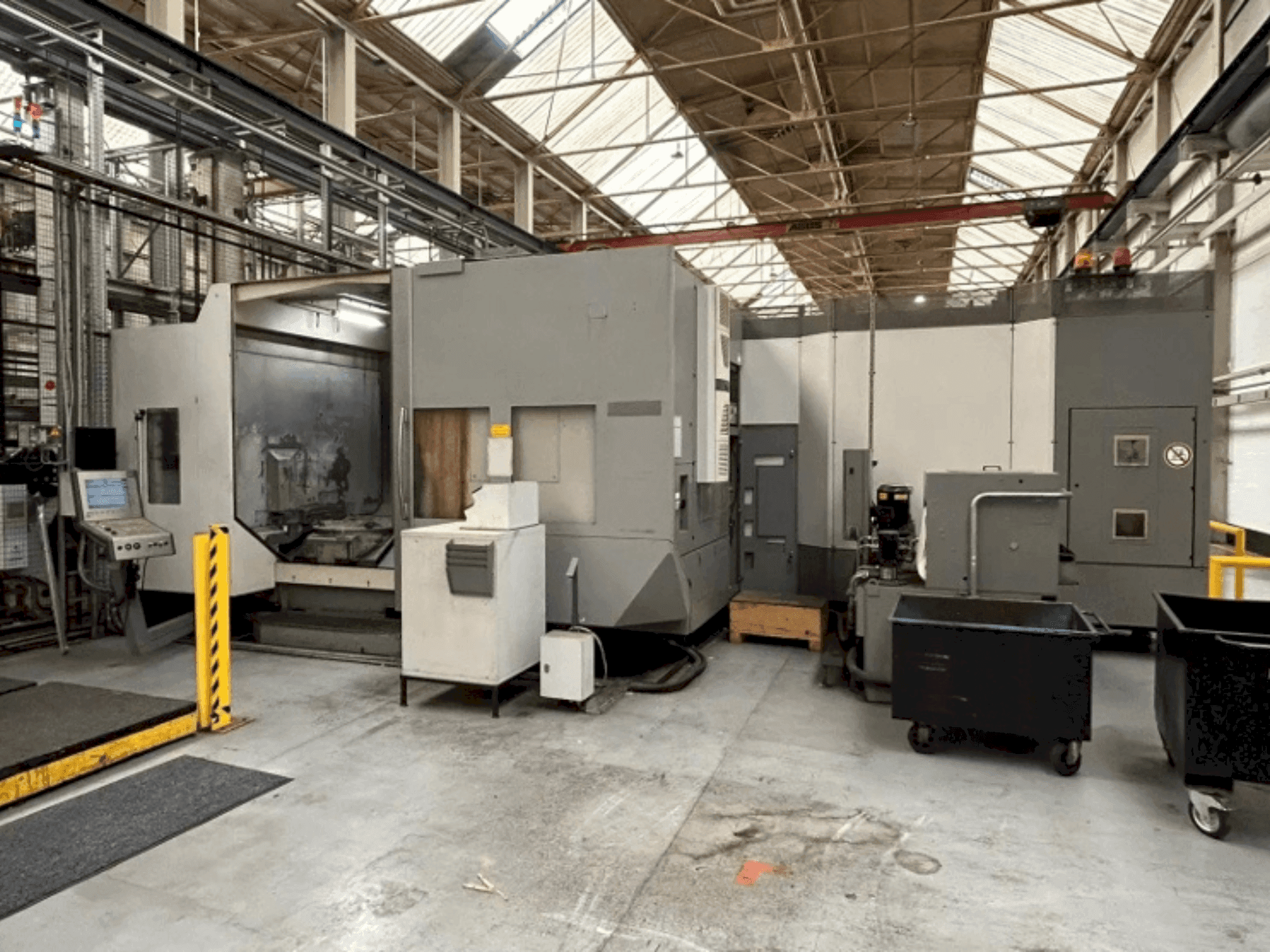 Koneen DMG DMC 100 H etunäkymä