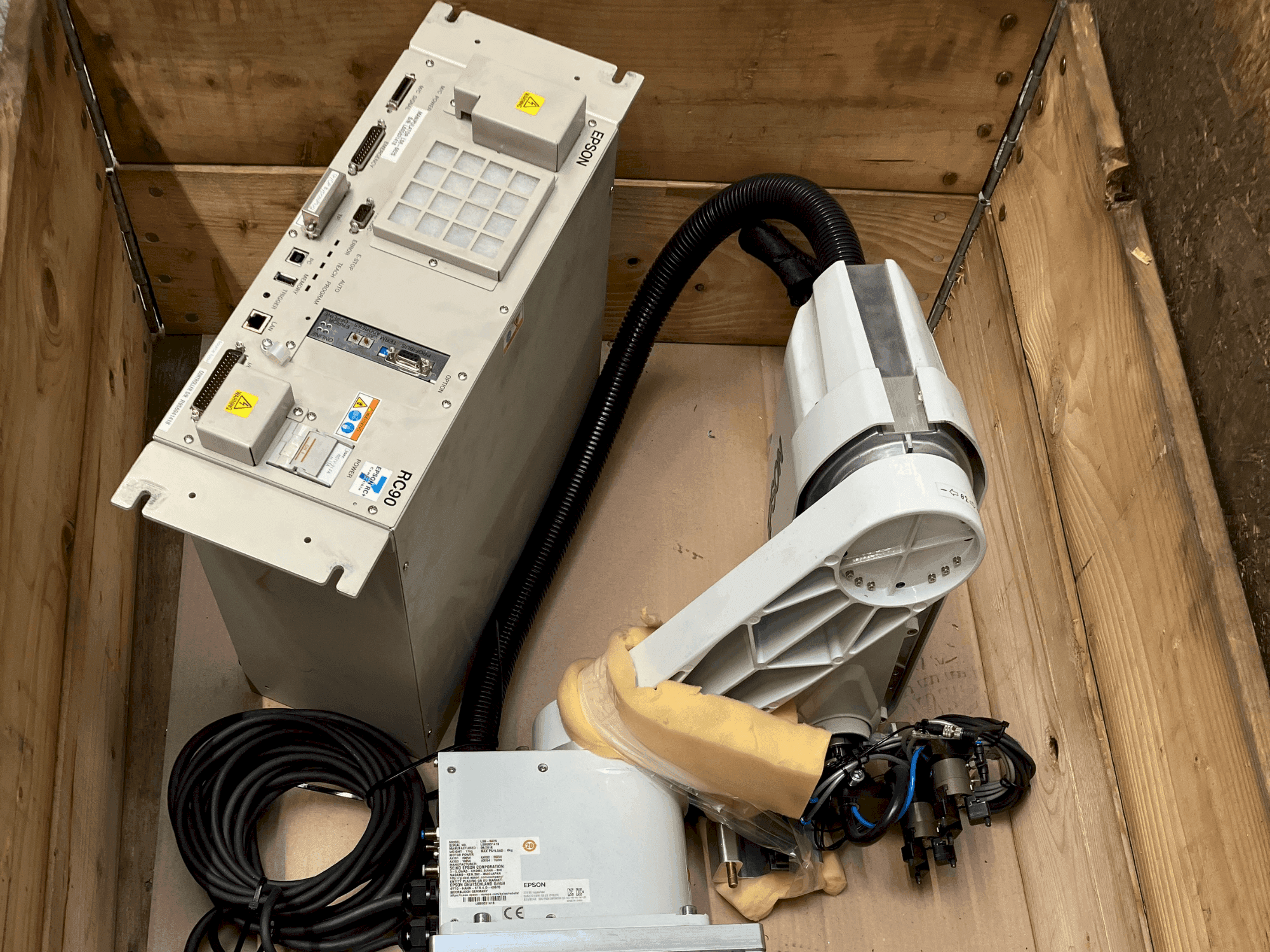 Koneen EPSON LS3-401S etunäkymä