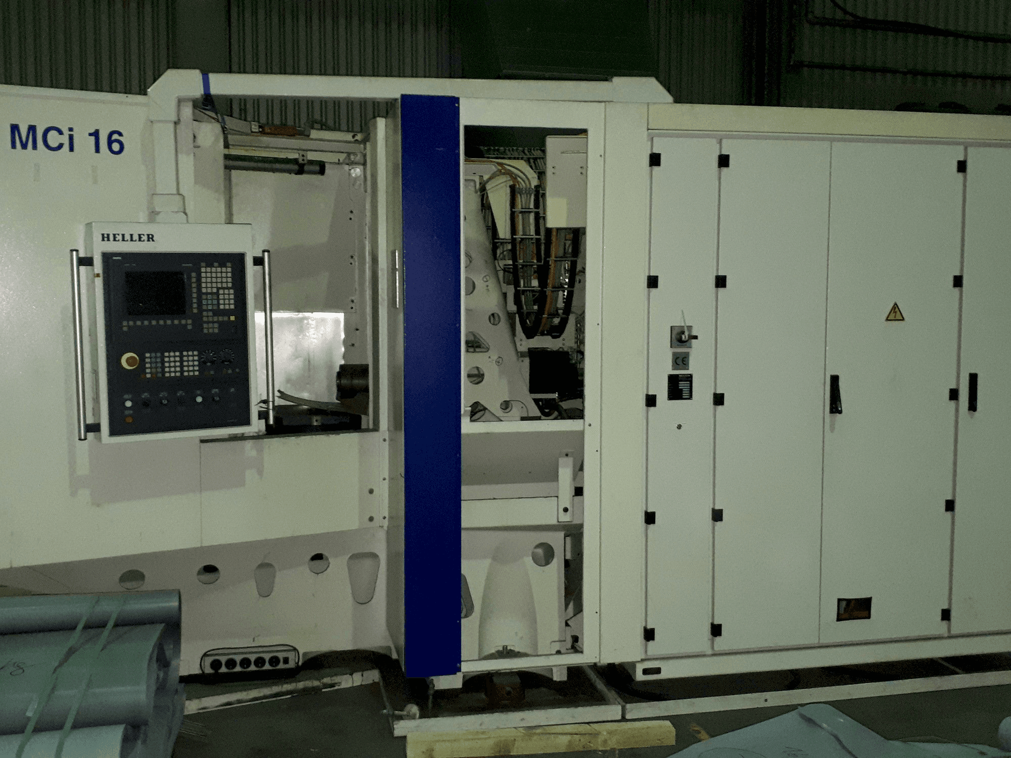 Koneen HELLER MCi 16 etunäkymä