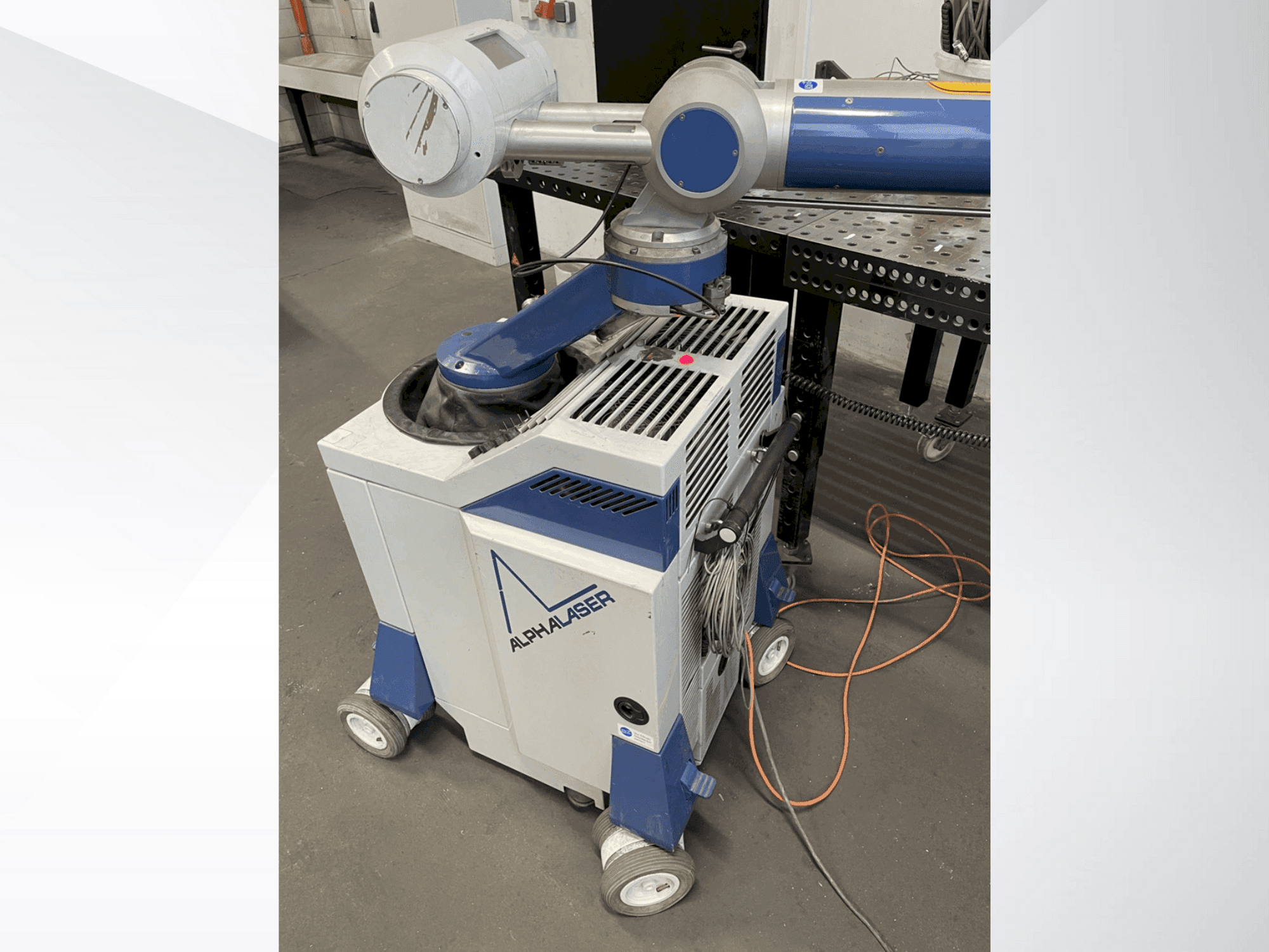 Koneen ALPHA LASER ALM 150 etunäkymä