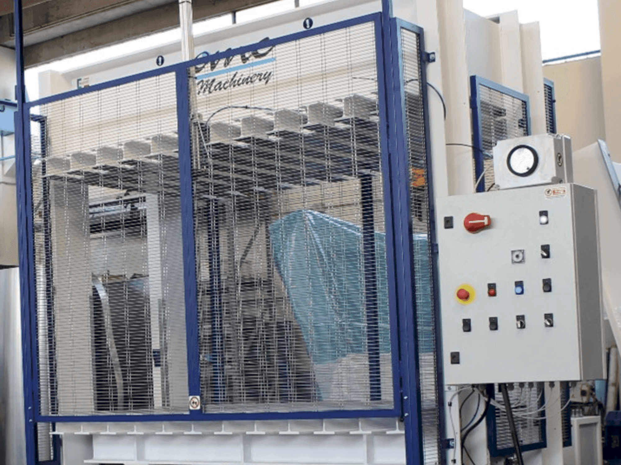 Koneen OMC PPC/e etunäkymä