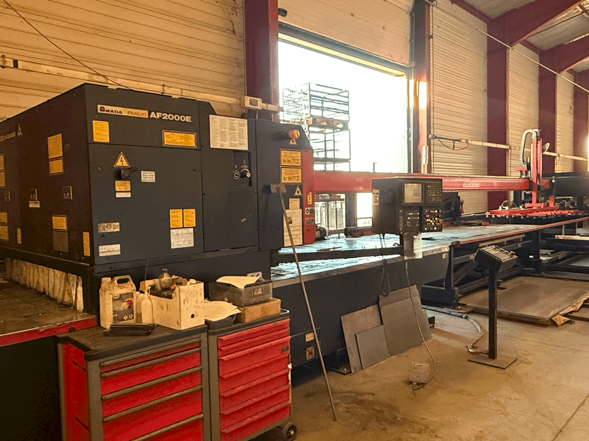 Koneen AMADA LC2415 alpha3 etunäkymä