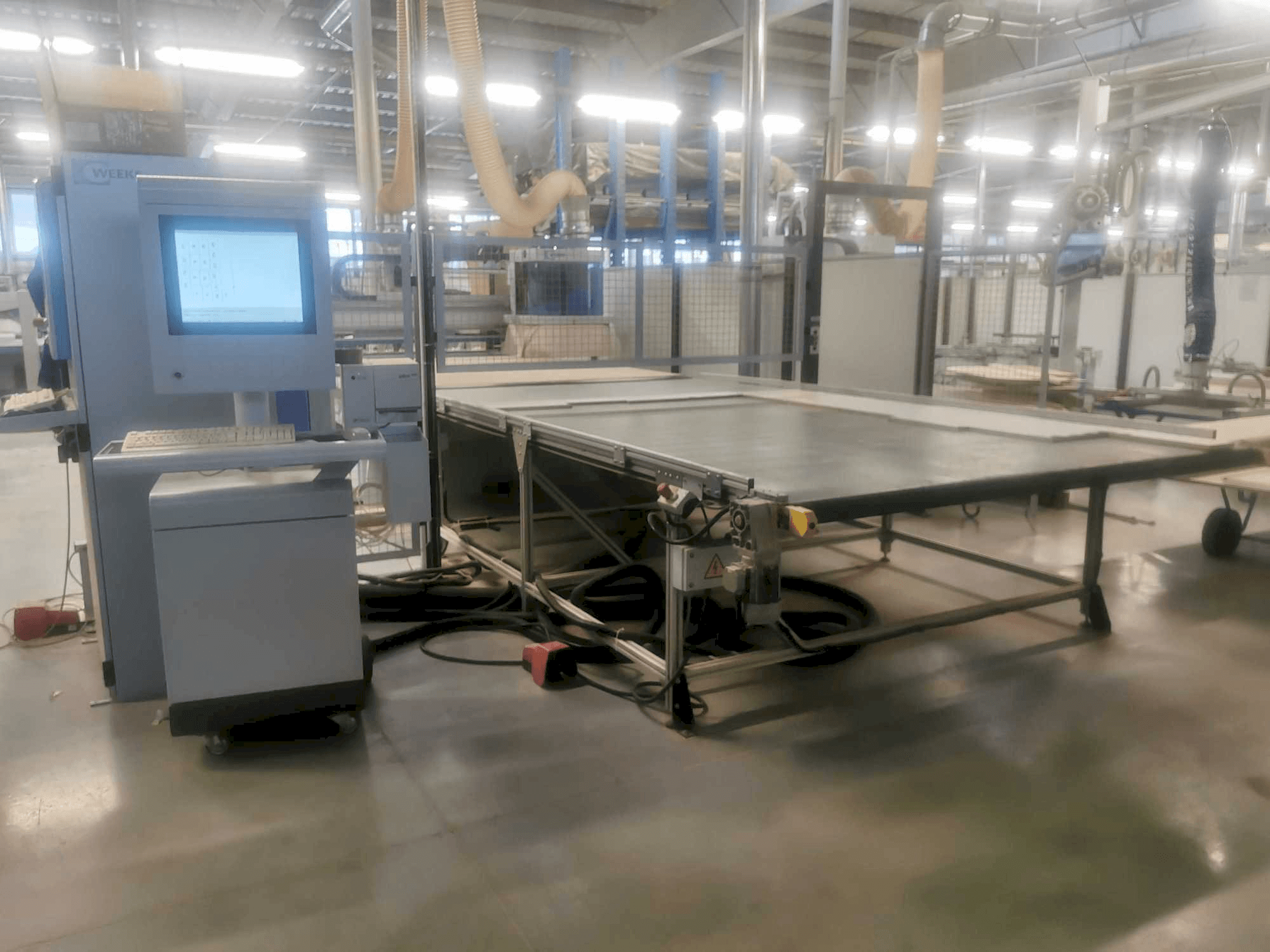 Koneen HOMAG Vantage 28M etunäkymä