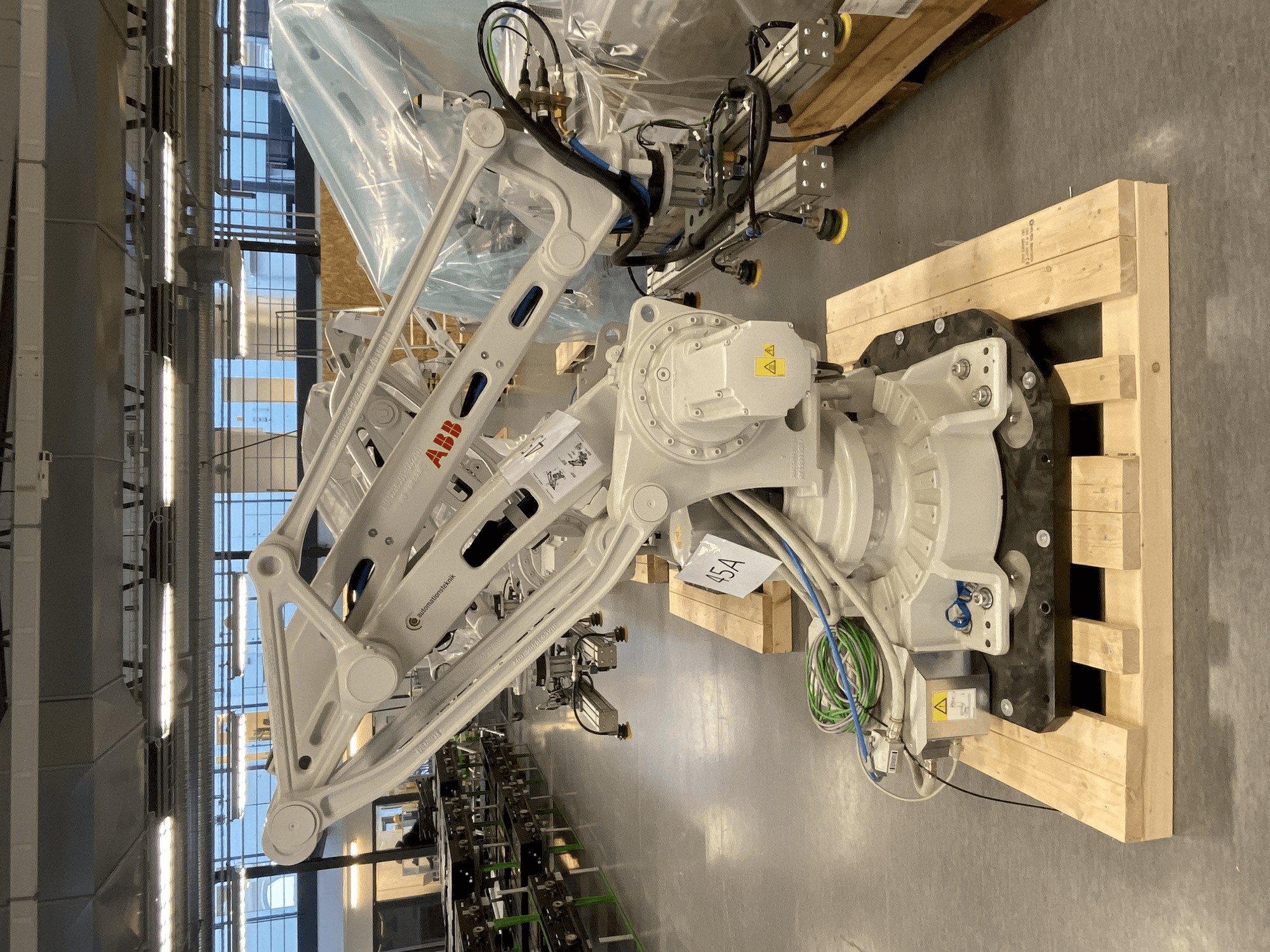 Koneen ABB IRB 460-110/2.4 etunäkymä