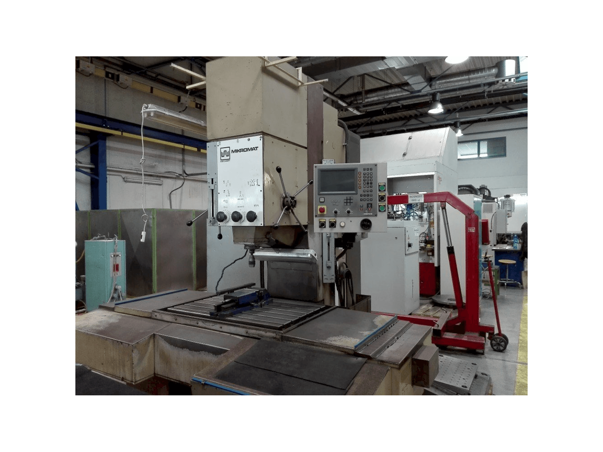 Koneen WMW Mikromat BKoE 630x1000 CNC etunäkymä
