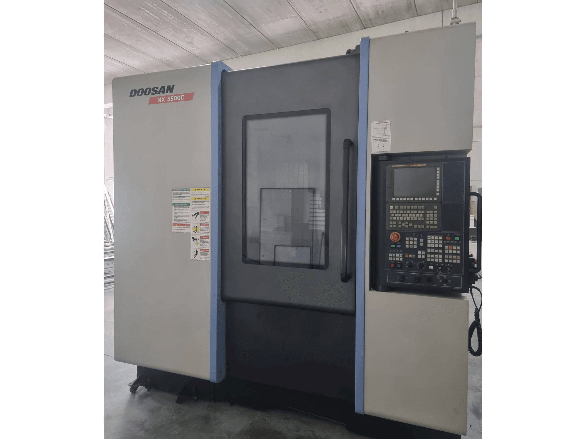 Koneen Doosan Nx5500 Ii etunäkymä