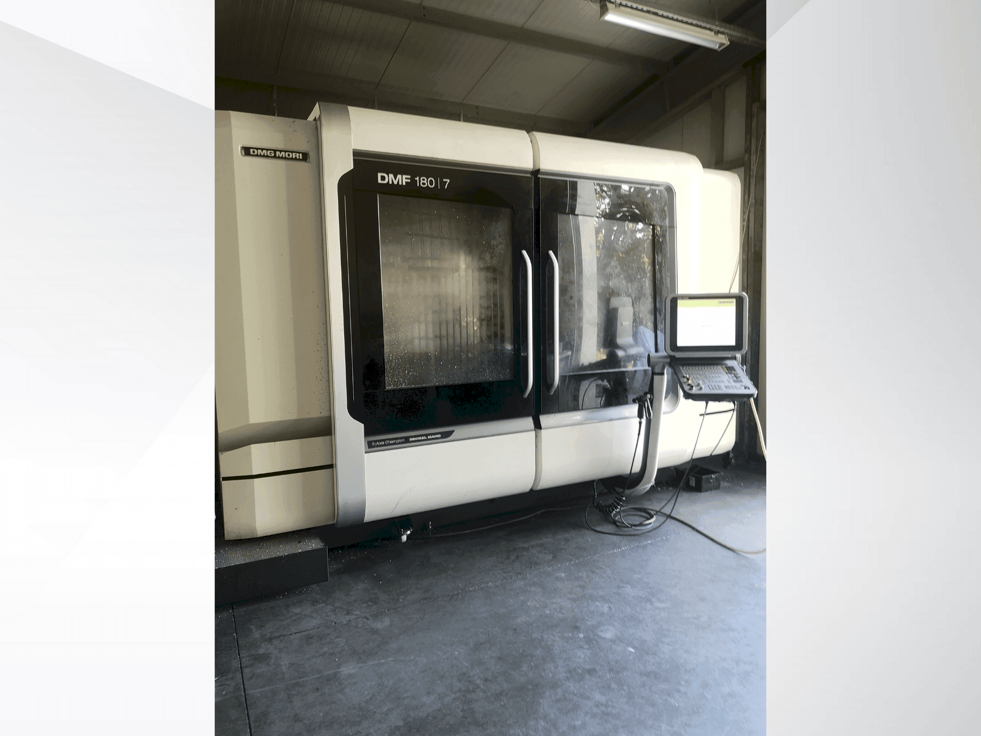Koneen DMG MORI DMF 180/7 etunäkymä