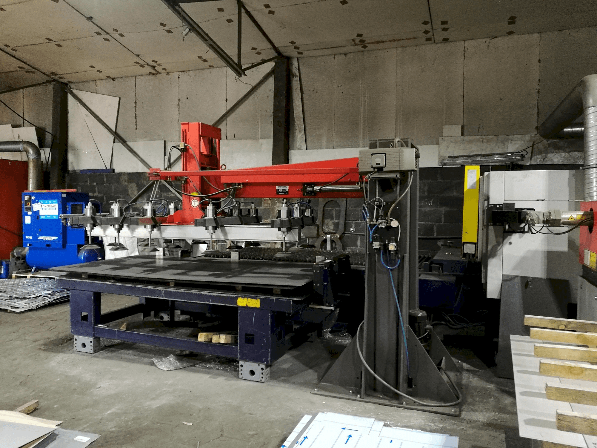 Koneen Bystronic Bysprint 3015 etunäkymä