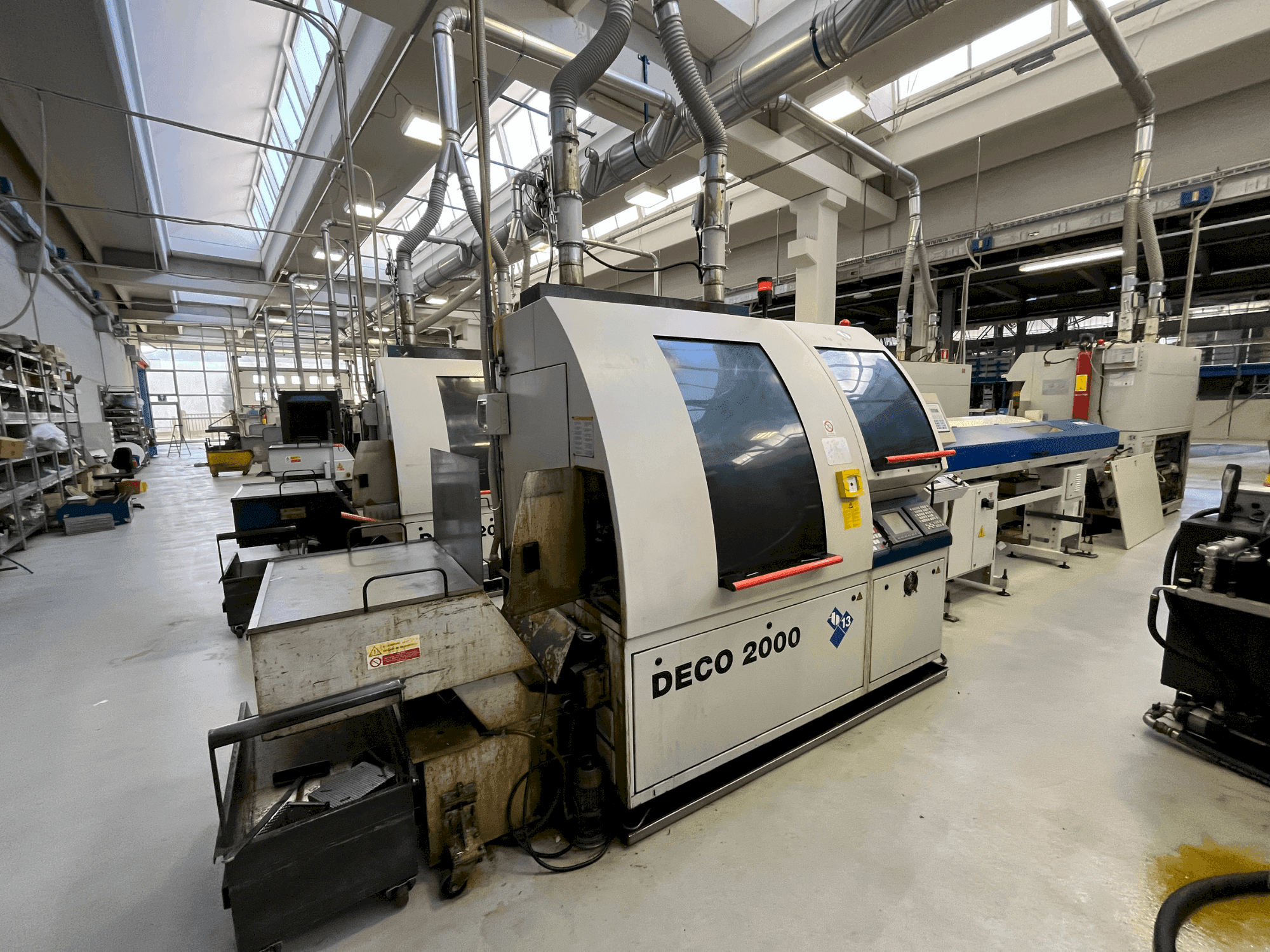 Koneen TORNOS DECO 2000/13 etunäkymä