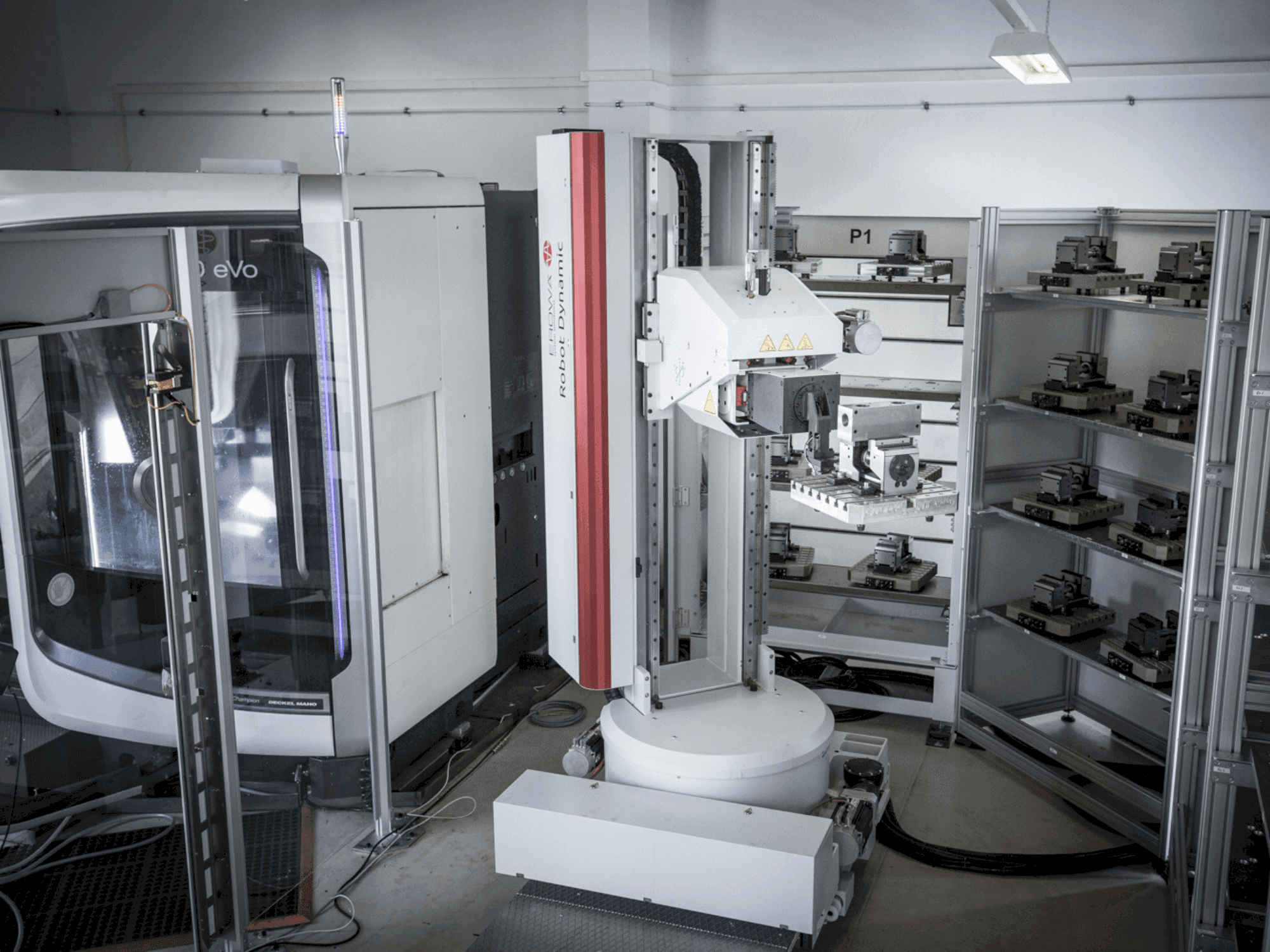 Koneen DMG MORI DMU 60 EVO etunäkymä