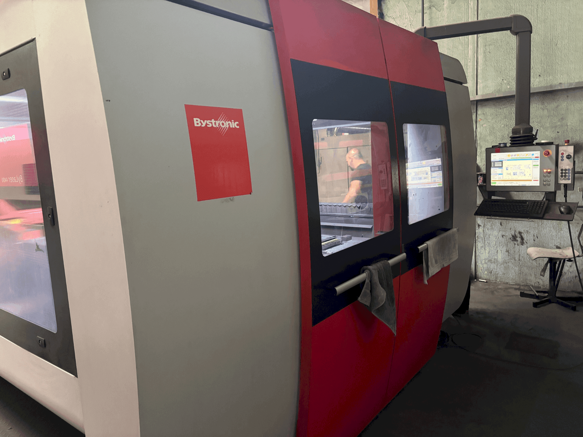 Koneen Bystronic Bysprint Pro 3015 etunäkymä