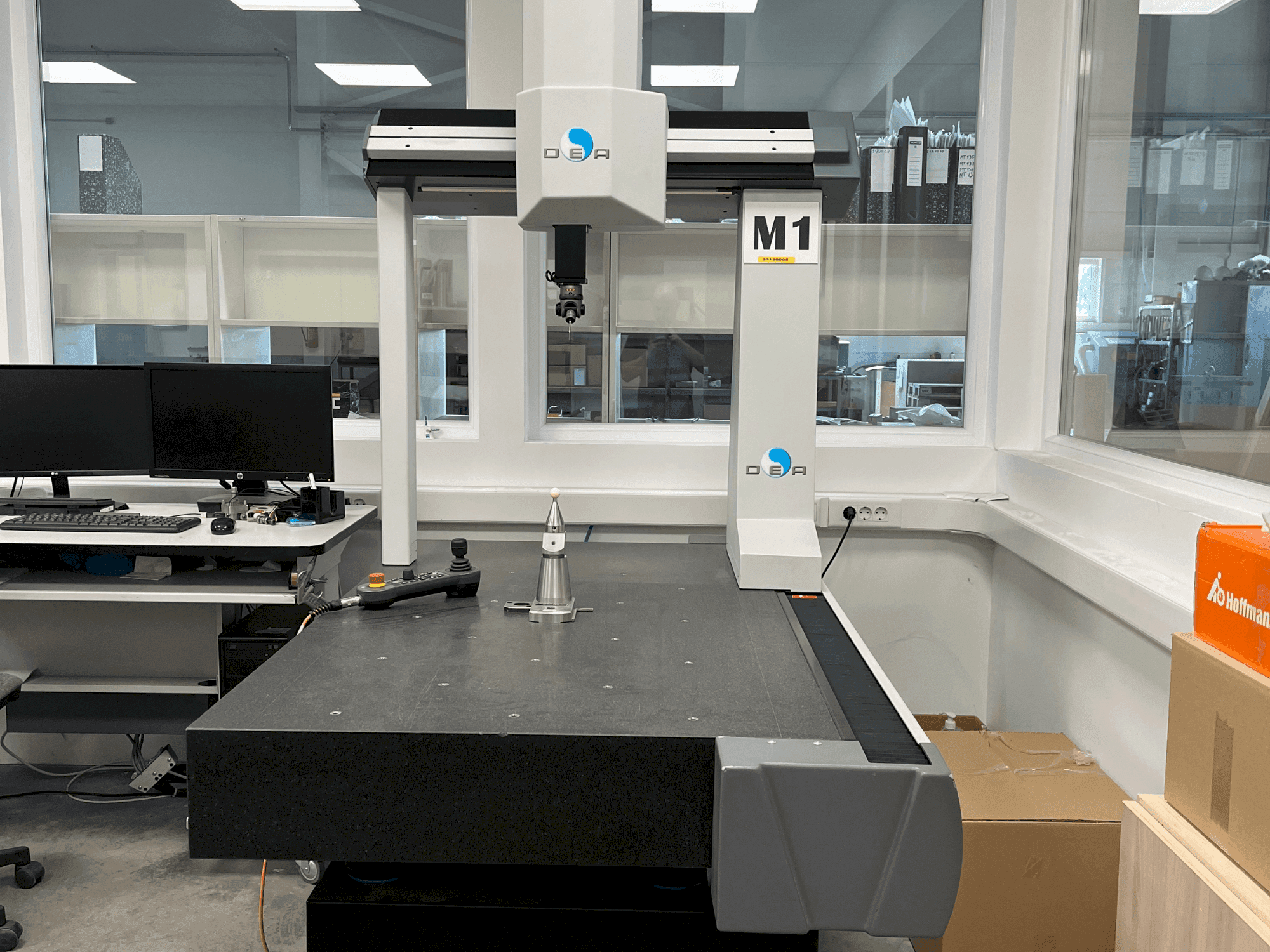 Koneen Hexagon PIONEER 061006 etunäkymä