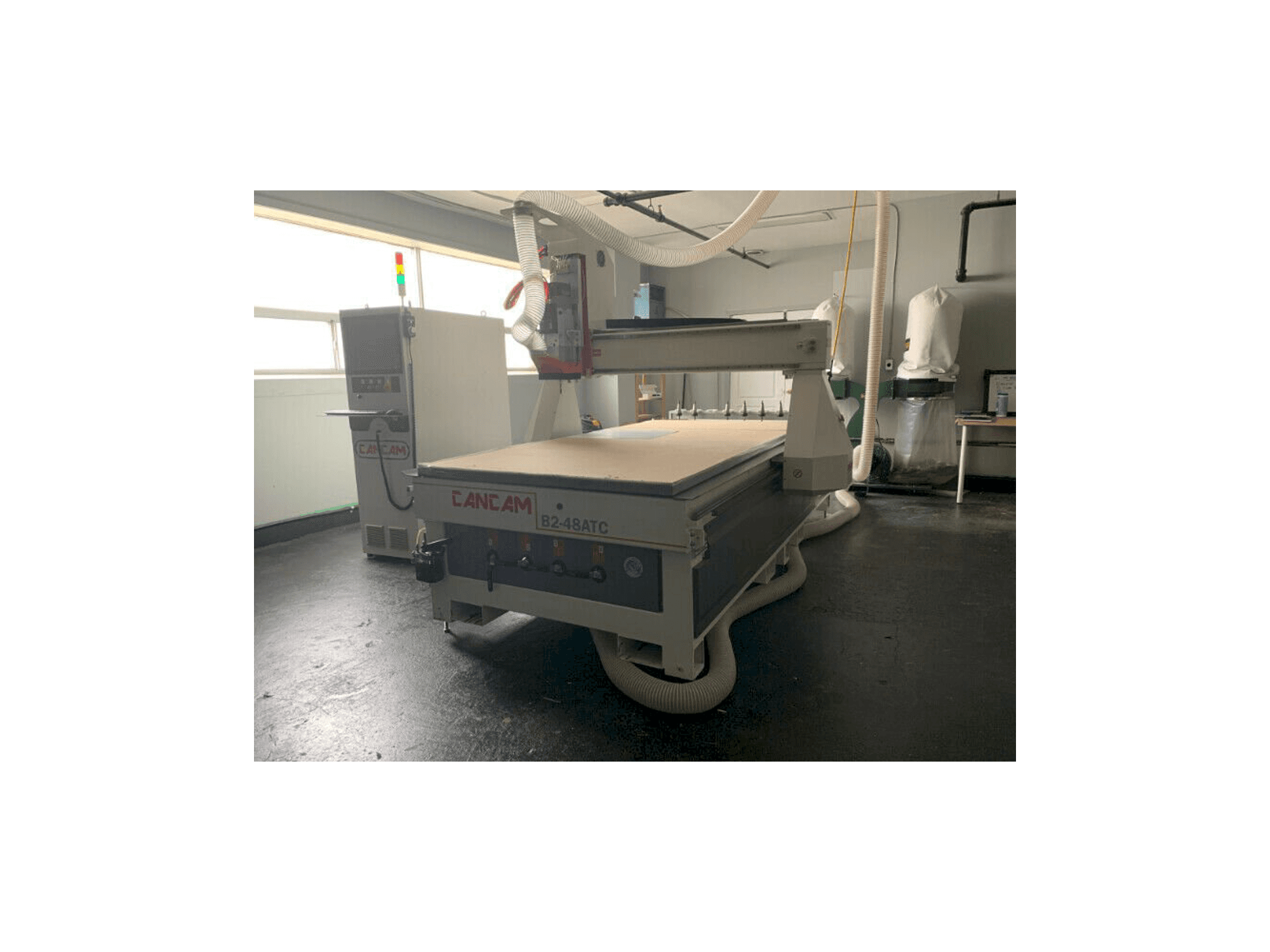 Koneen CanCam B2-48 ATC etunäkymä