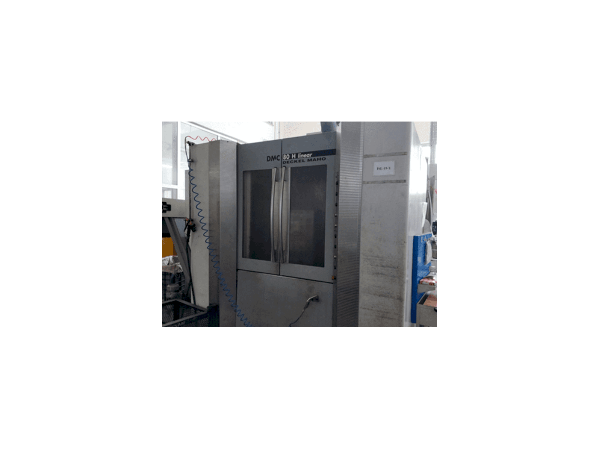 Koneen DECKEL MAHO DMC 80 H linear etunäkymä