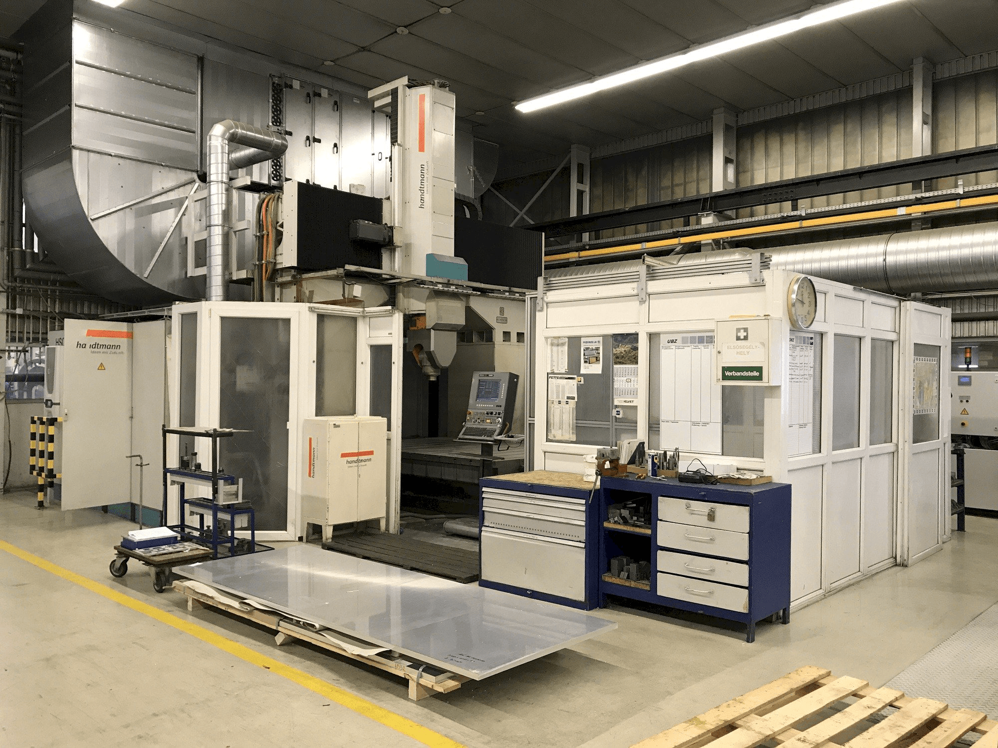 Koneen Handtmann UBZ NT 300/200 T2 etunäkymä