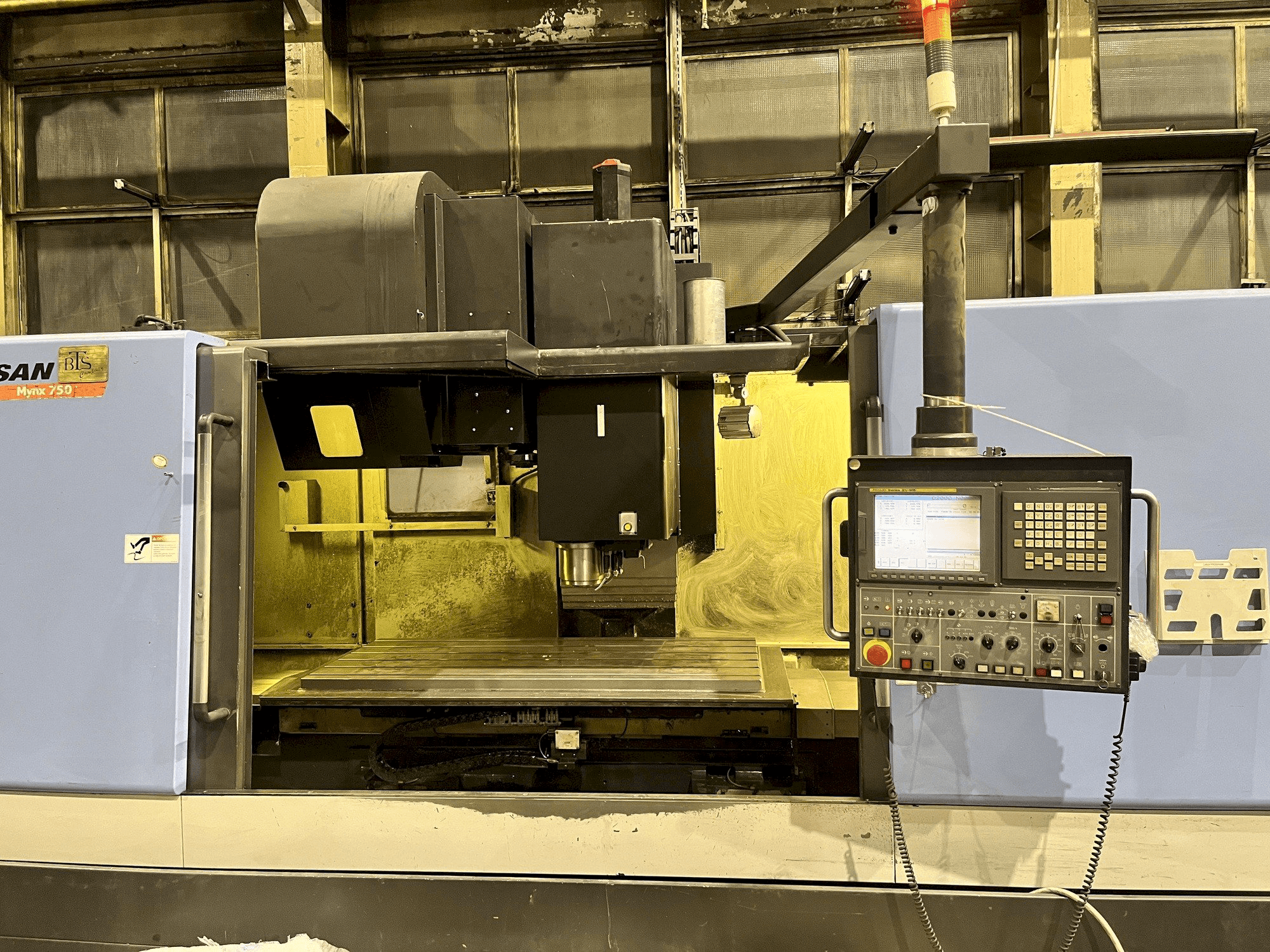 Koneen Doosan MYNX 750 etunäkymä