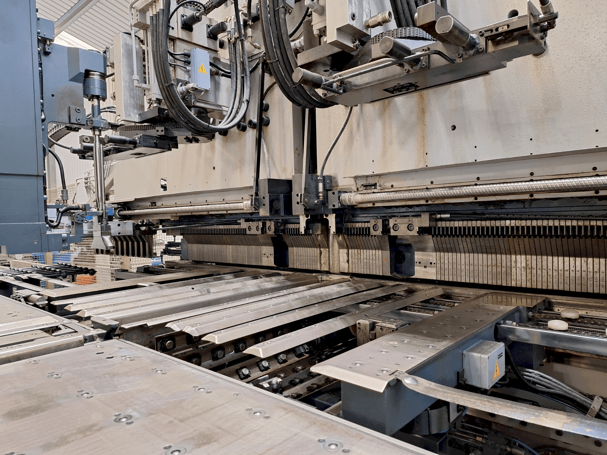 Koneen Salvagnini P4-2220 etunäkymä