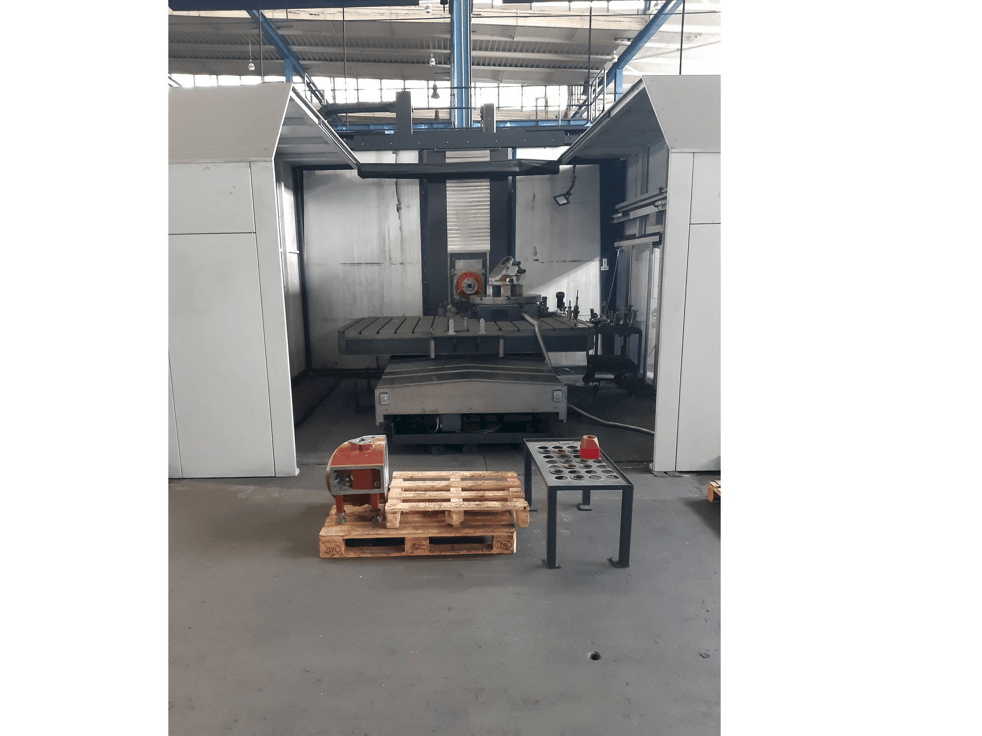 Koneen Tos KURZIM FOQ 80 etunäkymä