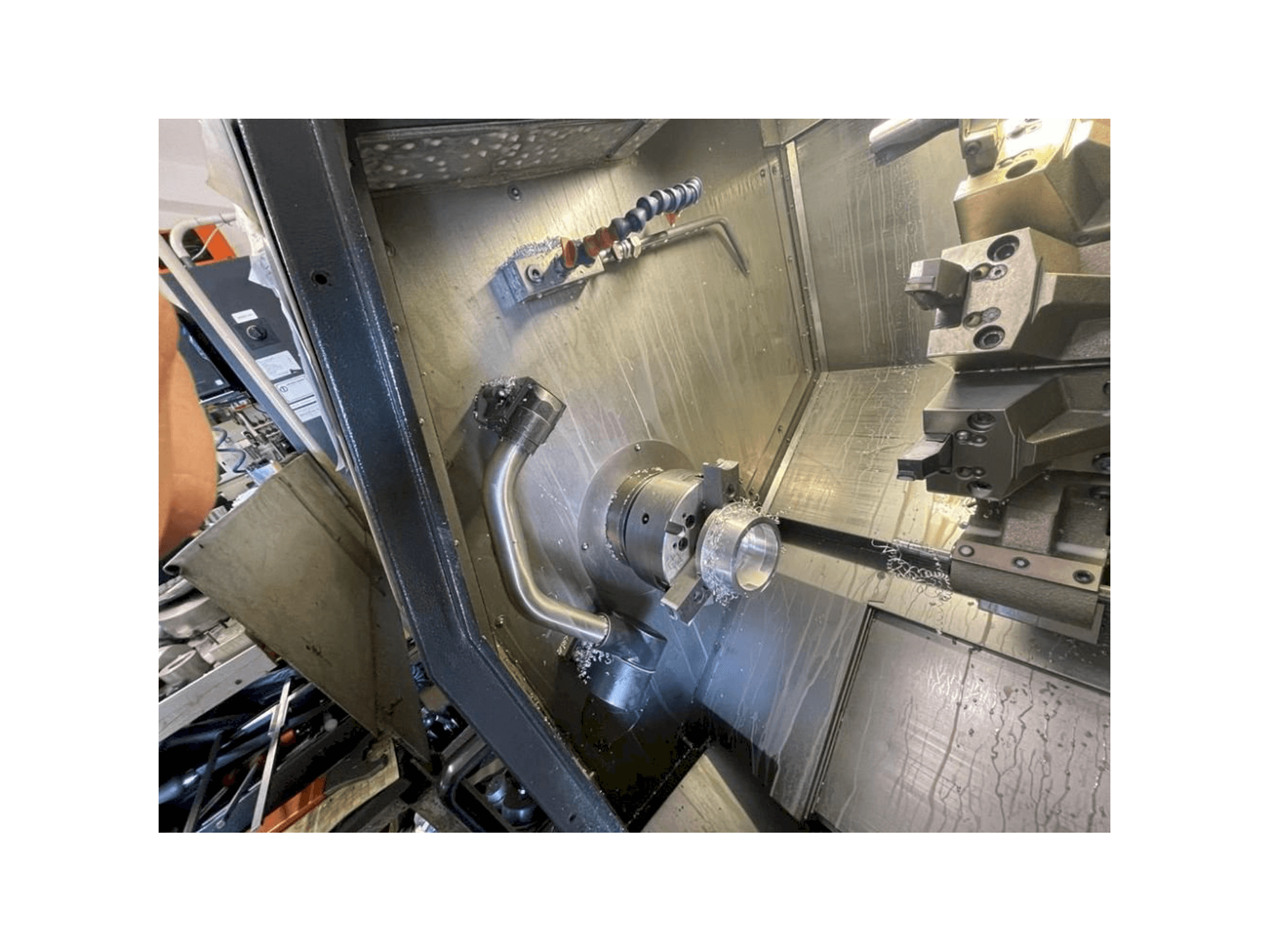 Koneen Biglia B545M etunäkymä