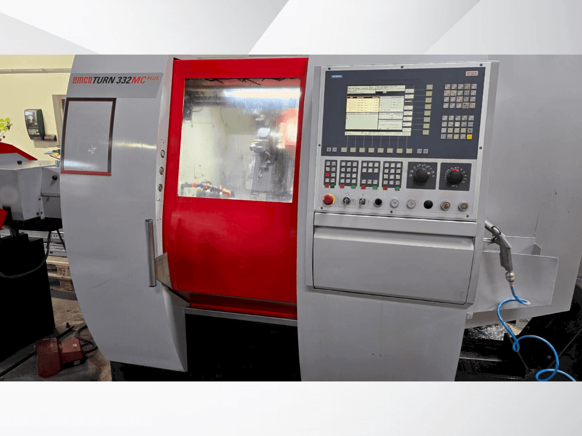 Koneen EMCO TURN 332 MC etunäkymä