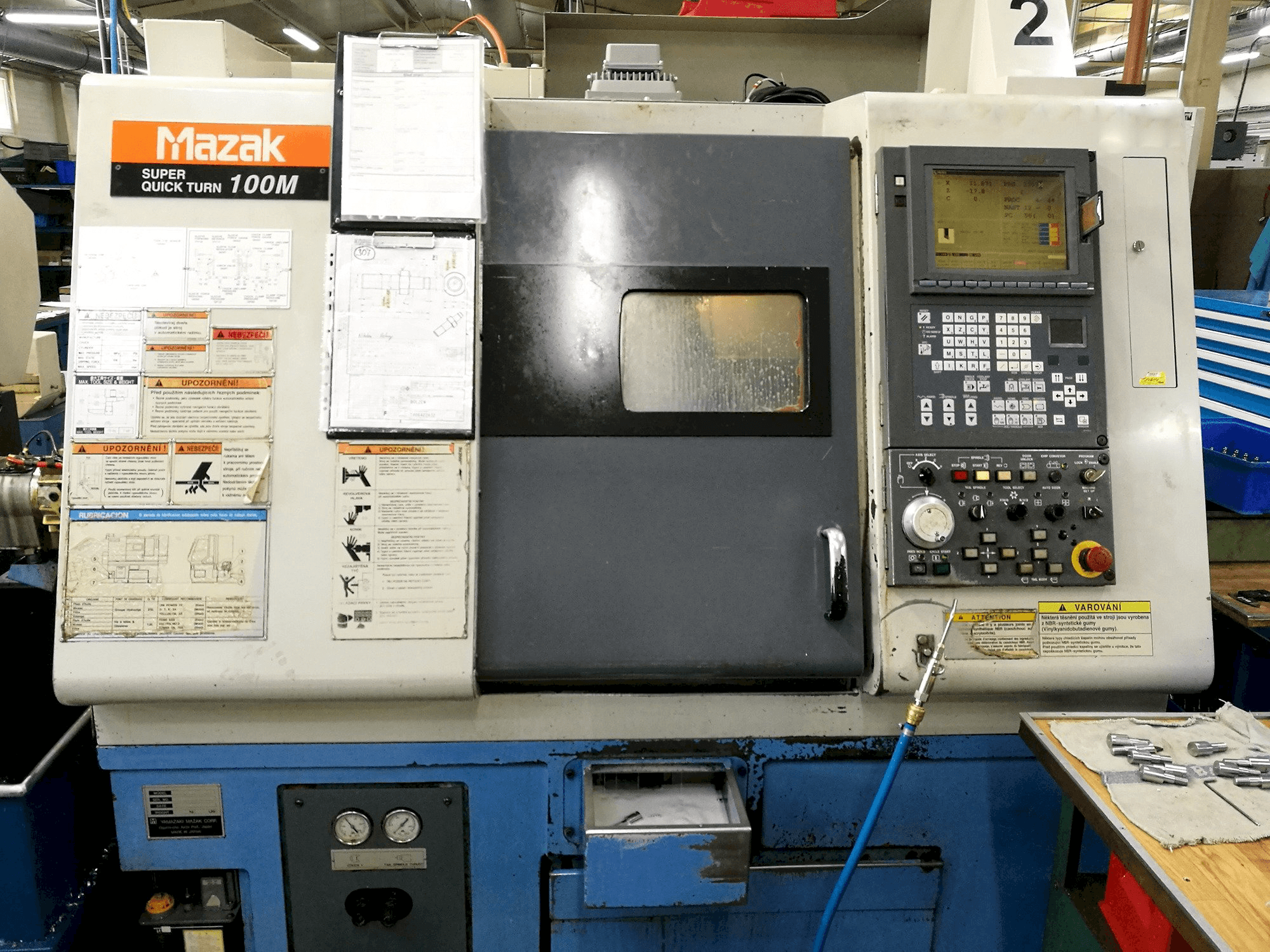 Koneen Mazak etunäkymä Super Quick Turn 100M