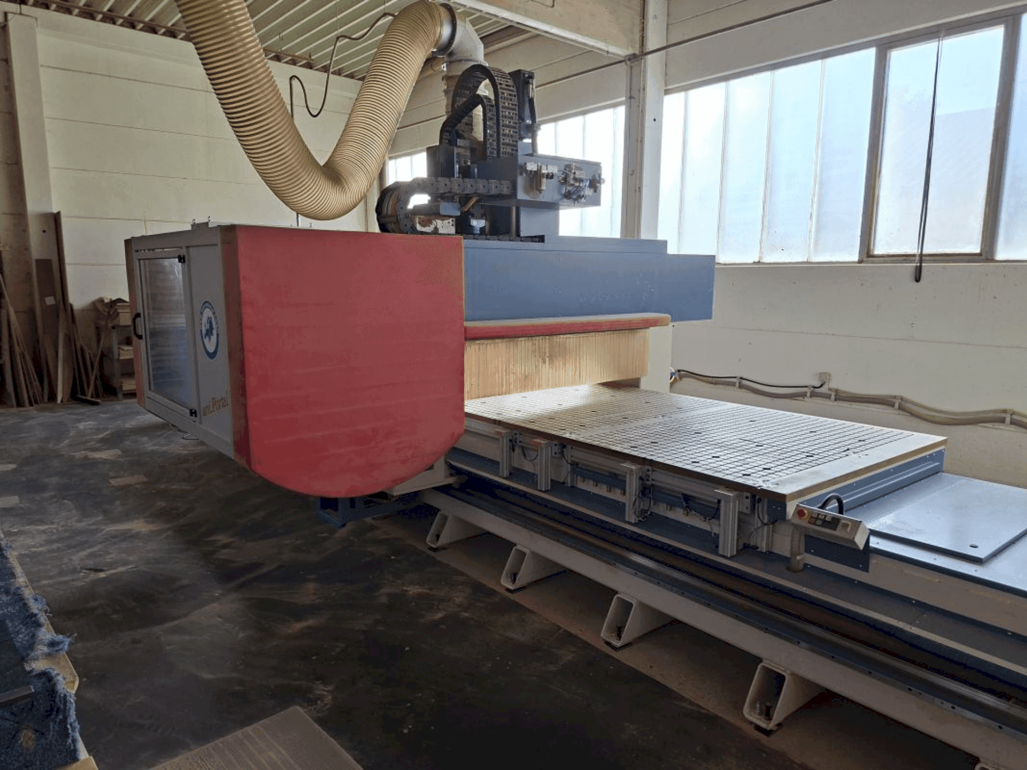 Koneen MKM UNI Portal 50/15 RO etunäkymä