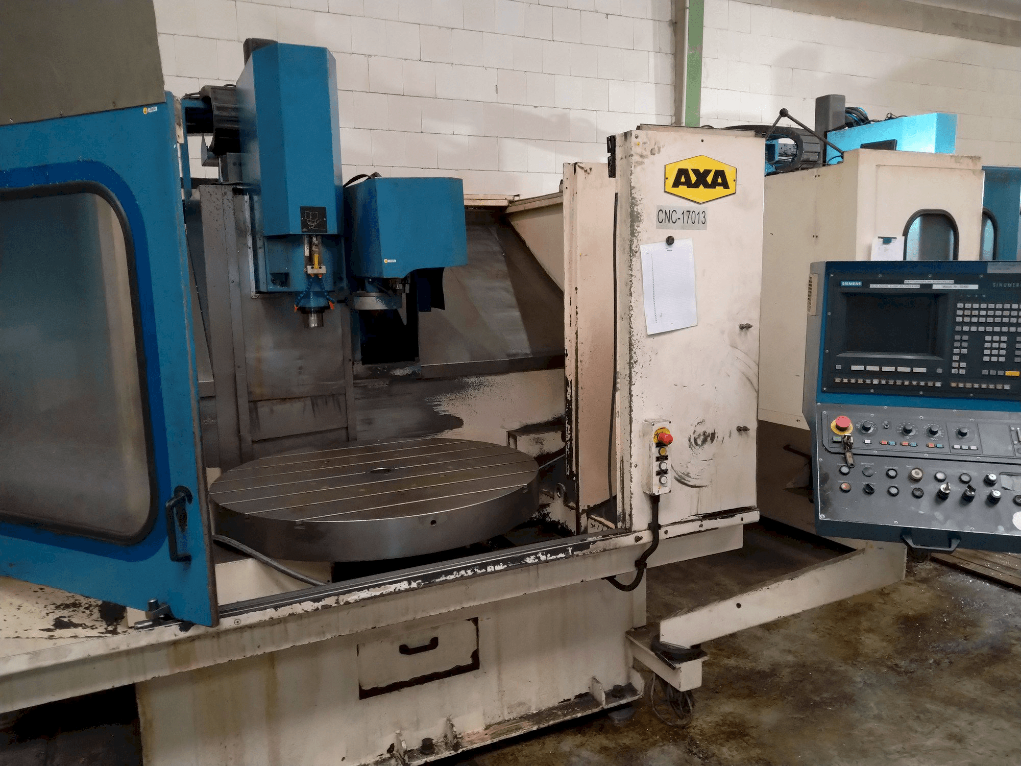 Koneen AXA VSC2 MS/80 etunäkymä