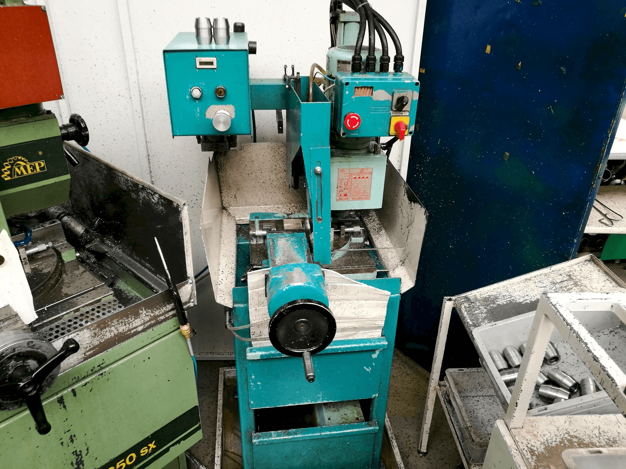 Koneen EISELE VMS 300 PV etunäkymä