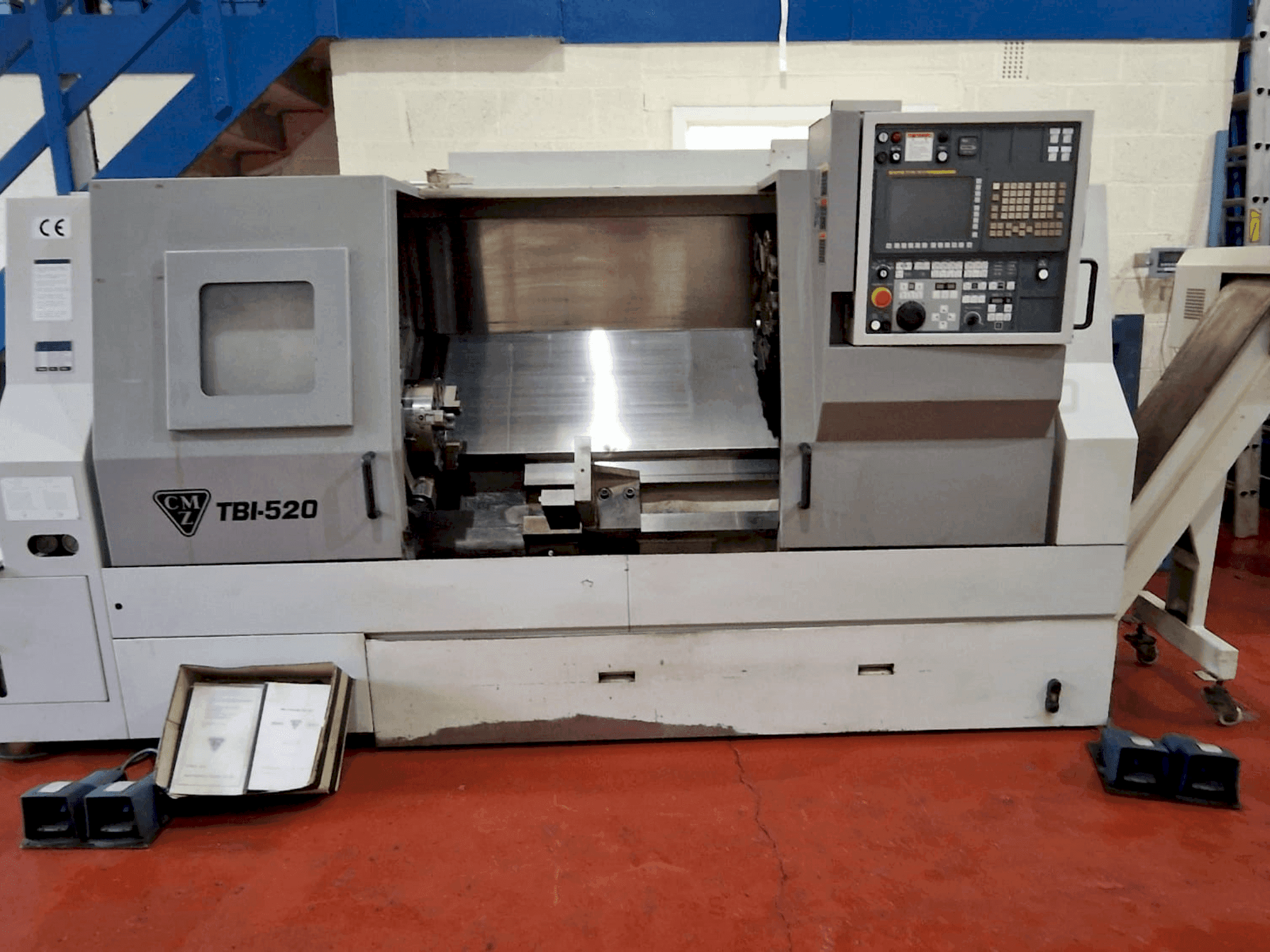 Koneen CMZ TBI 520 CNC etunäkymä