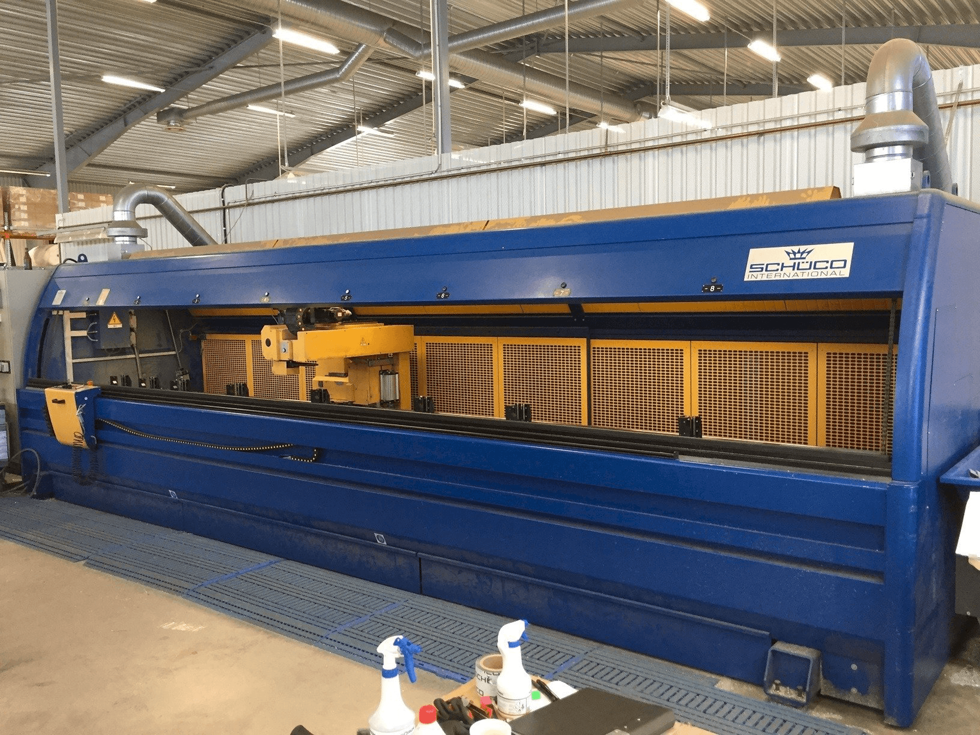 Koneen Emmegi Comet etunäkymä