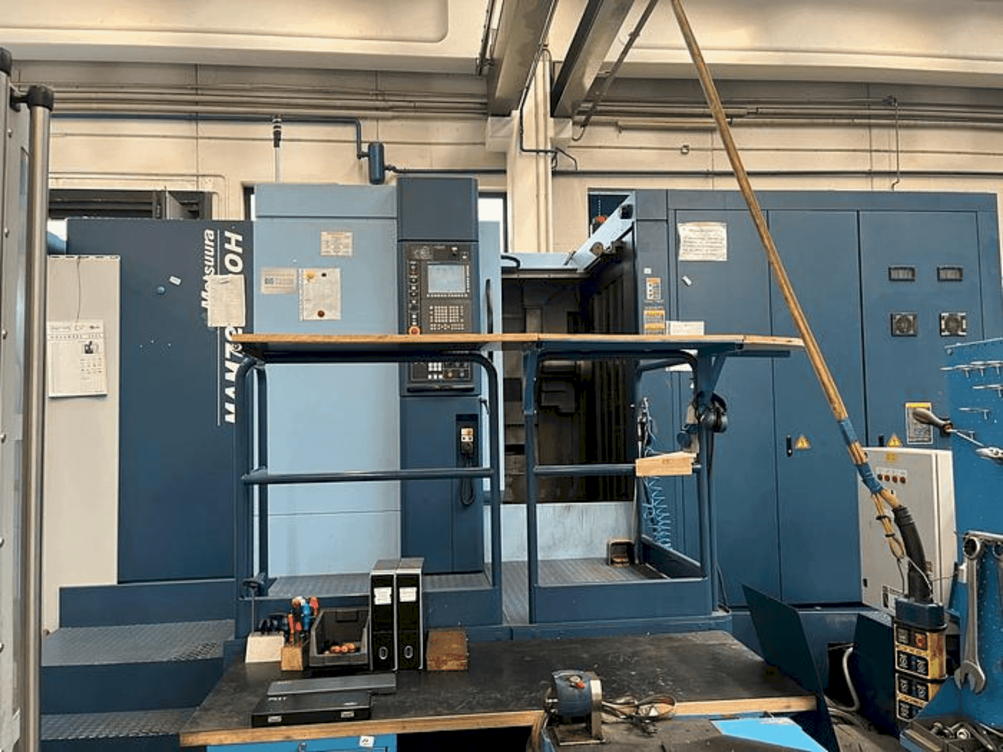 Koneen Matsuura MAM 72-100H etunäkymä