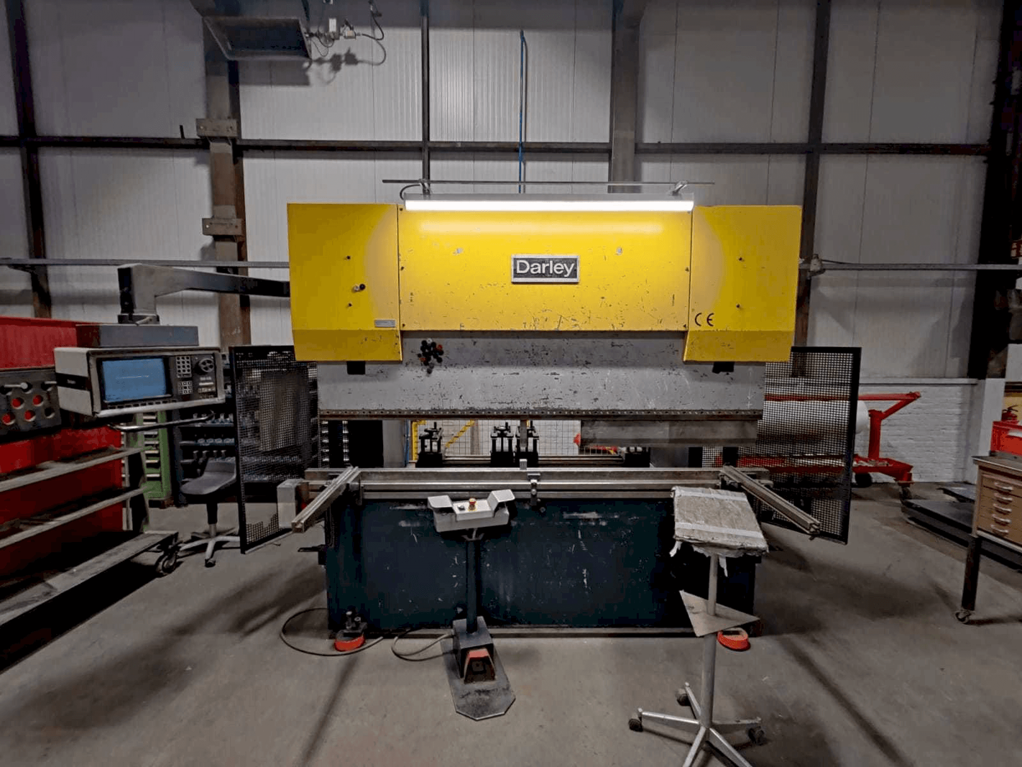 Koneen Darley EHP 80 25/20 etunäkymä